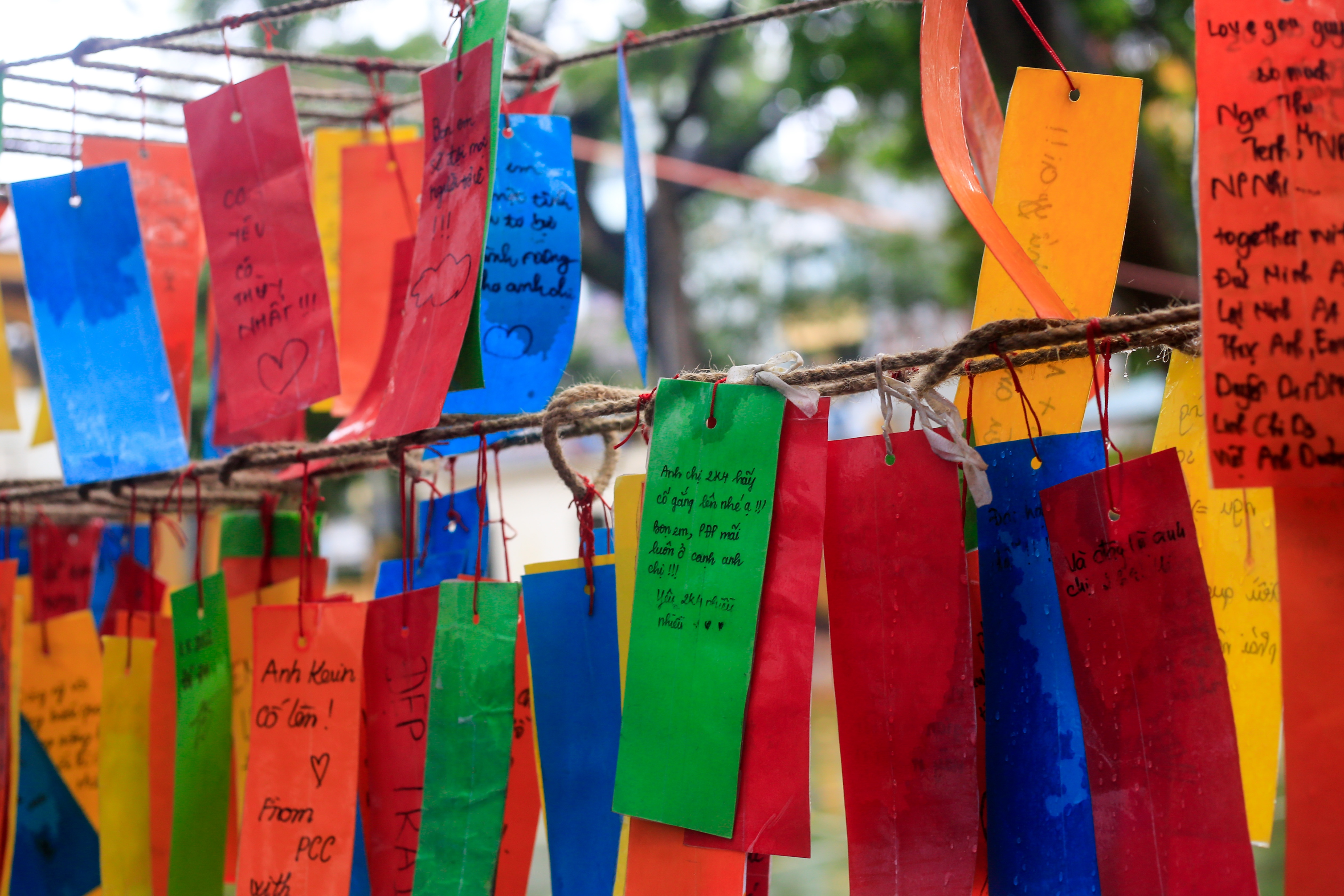 le chia tay tuoi hoc tro cua hoc sinh lop 12 anh 10