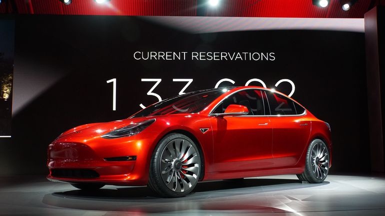 Tesla Model 3 san xuat som hon ke hoach hinh anh