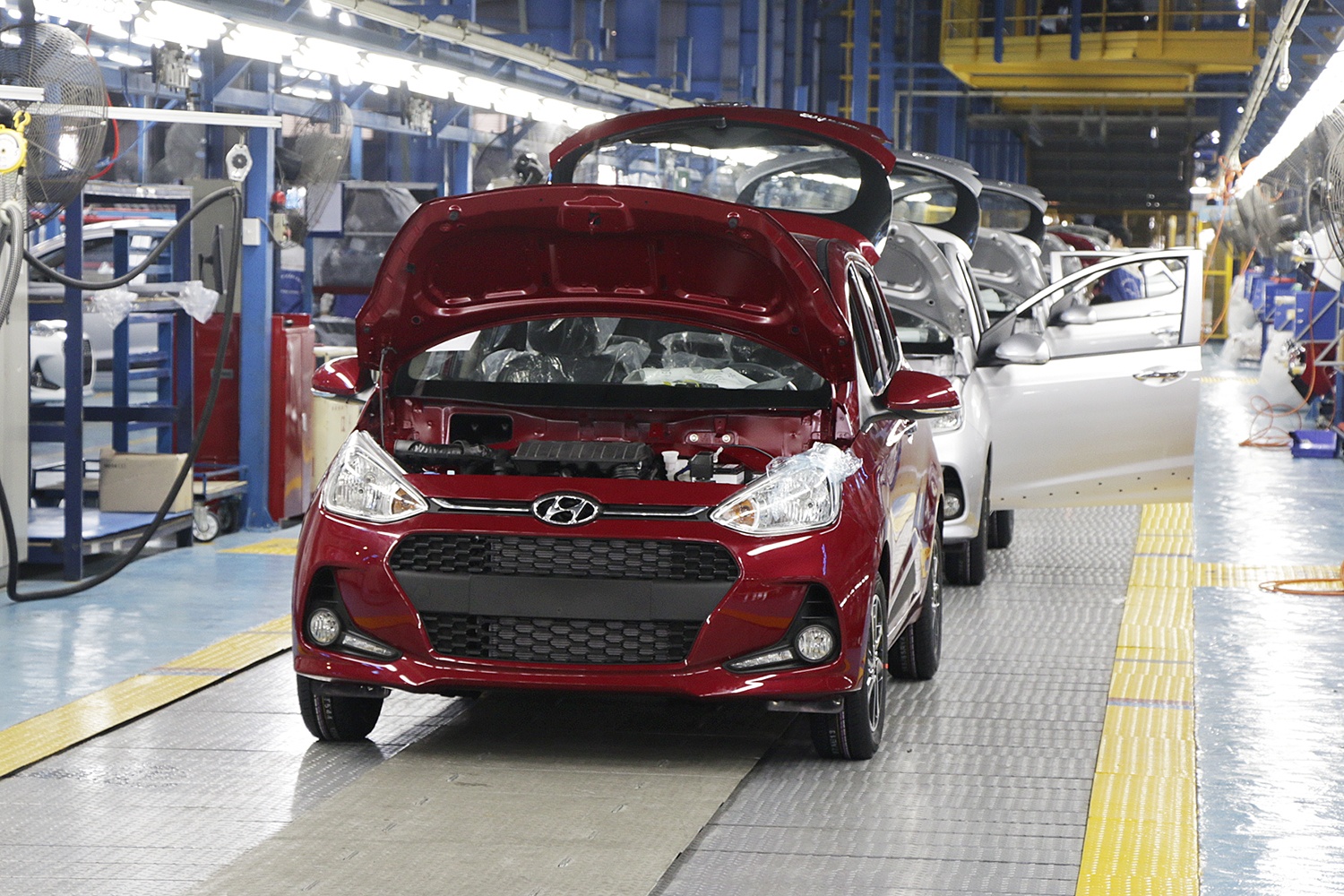 Co hoi nao cho nganh cong nghiep oto Viet? hinh anh