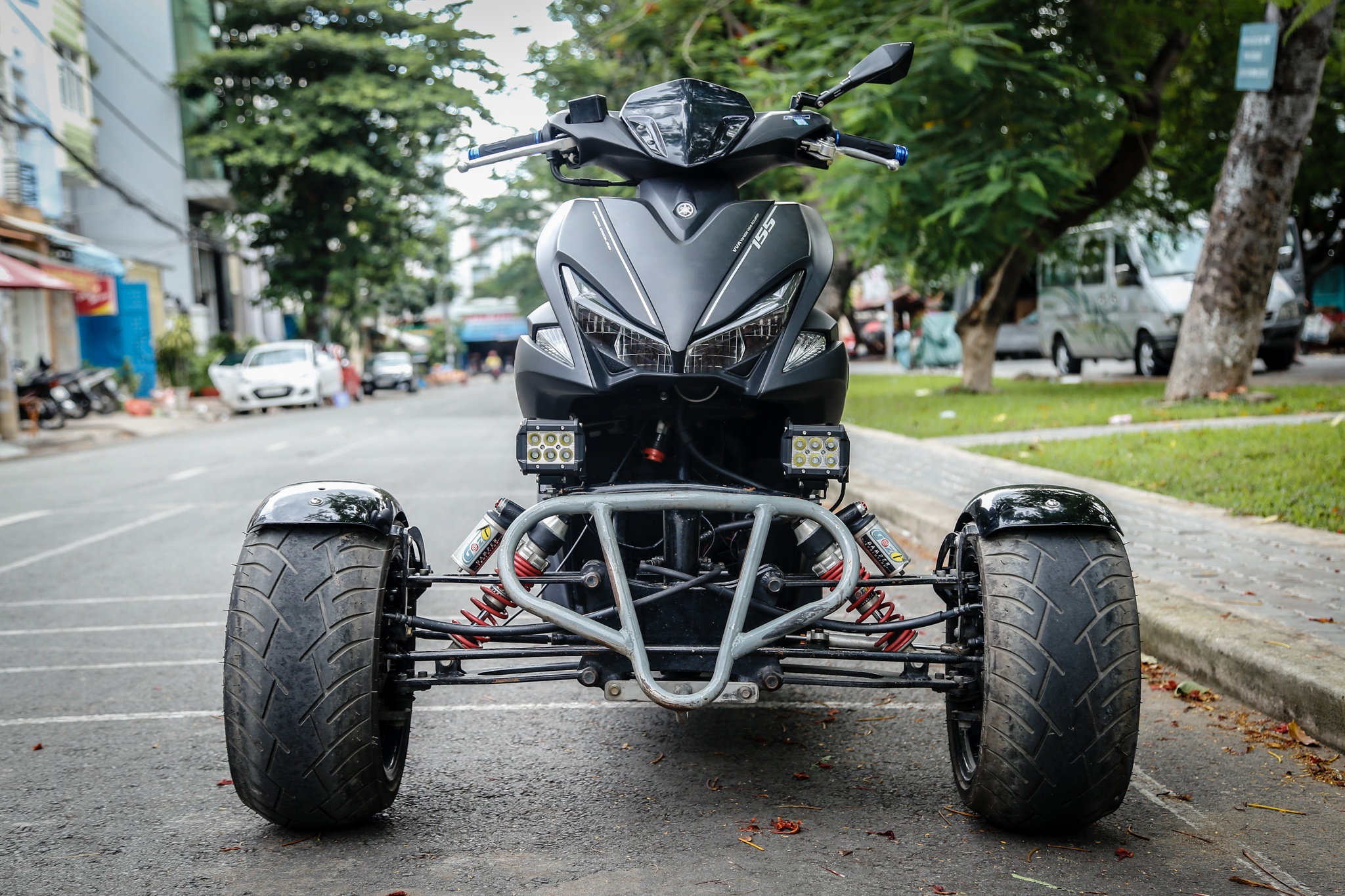 Yamaha NVX 3 banh anh 2