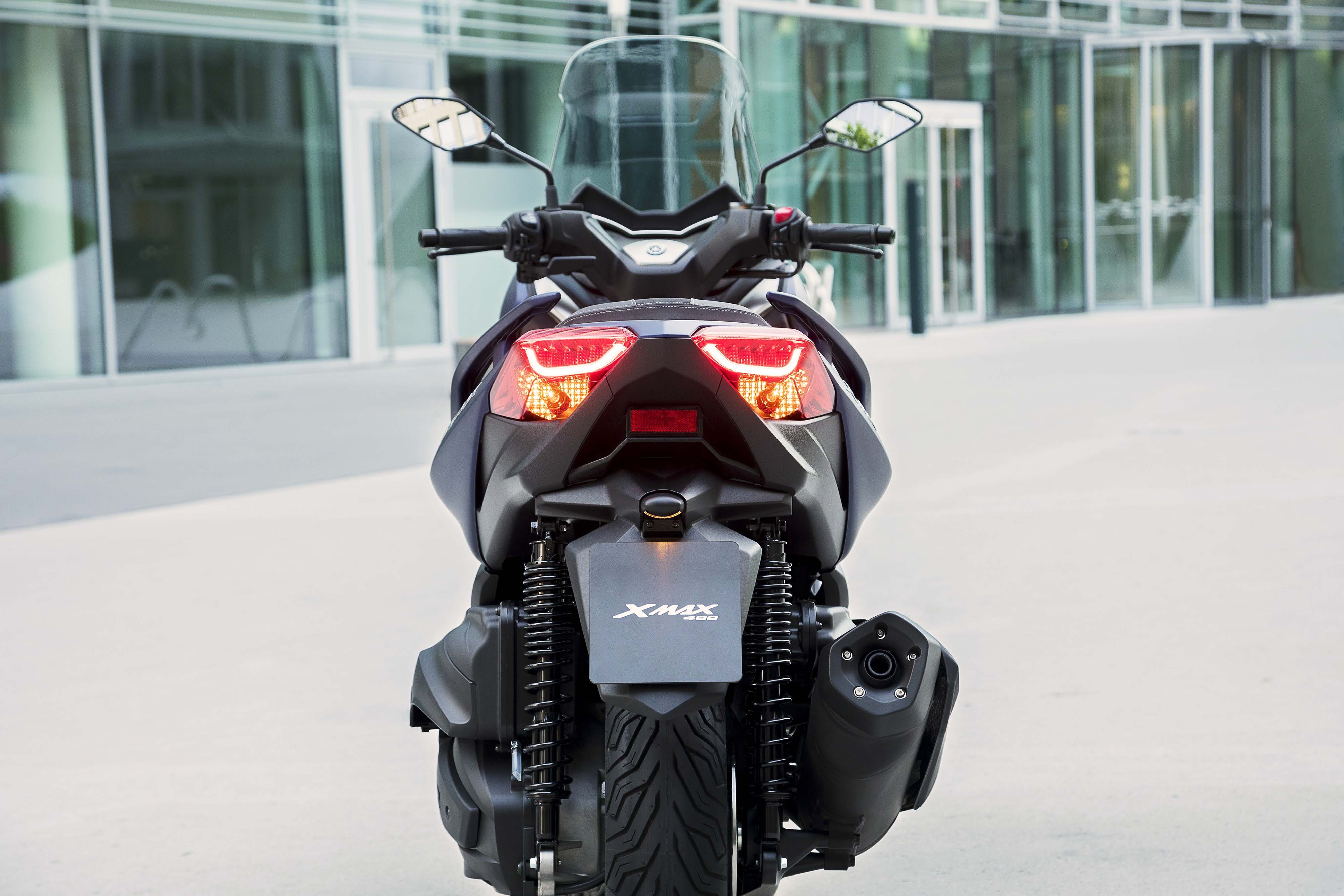 Yamaha X-Max 2018 anh 7