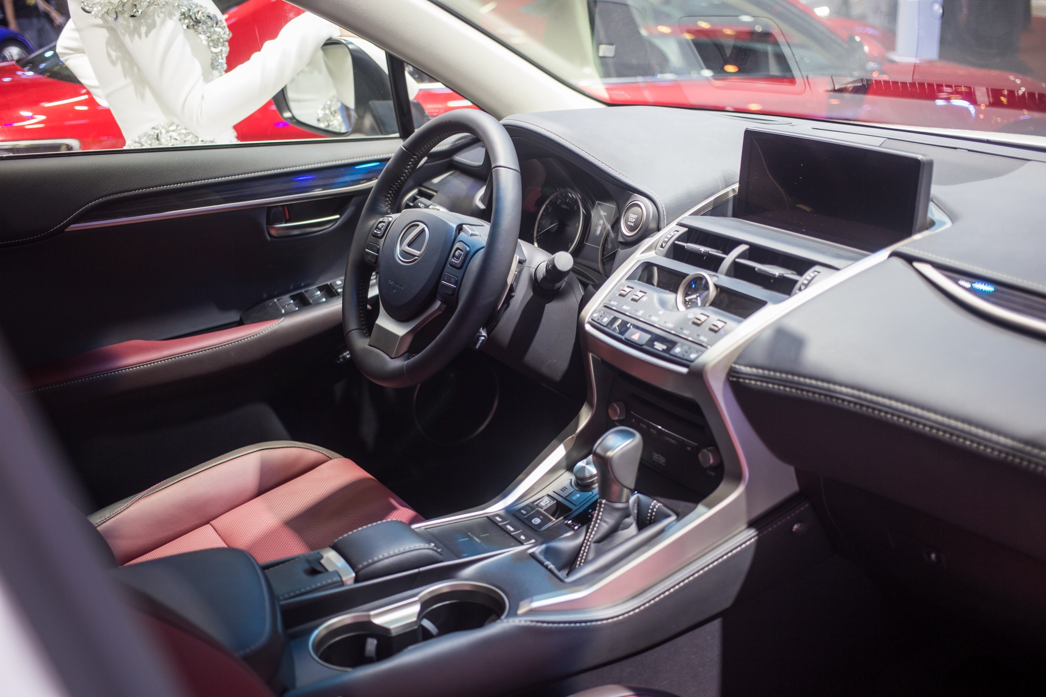 Lexus NX 2018 ảnh 3 Lexus NX 2018 anh 3