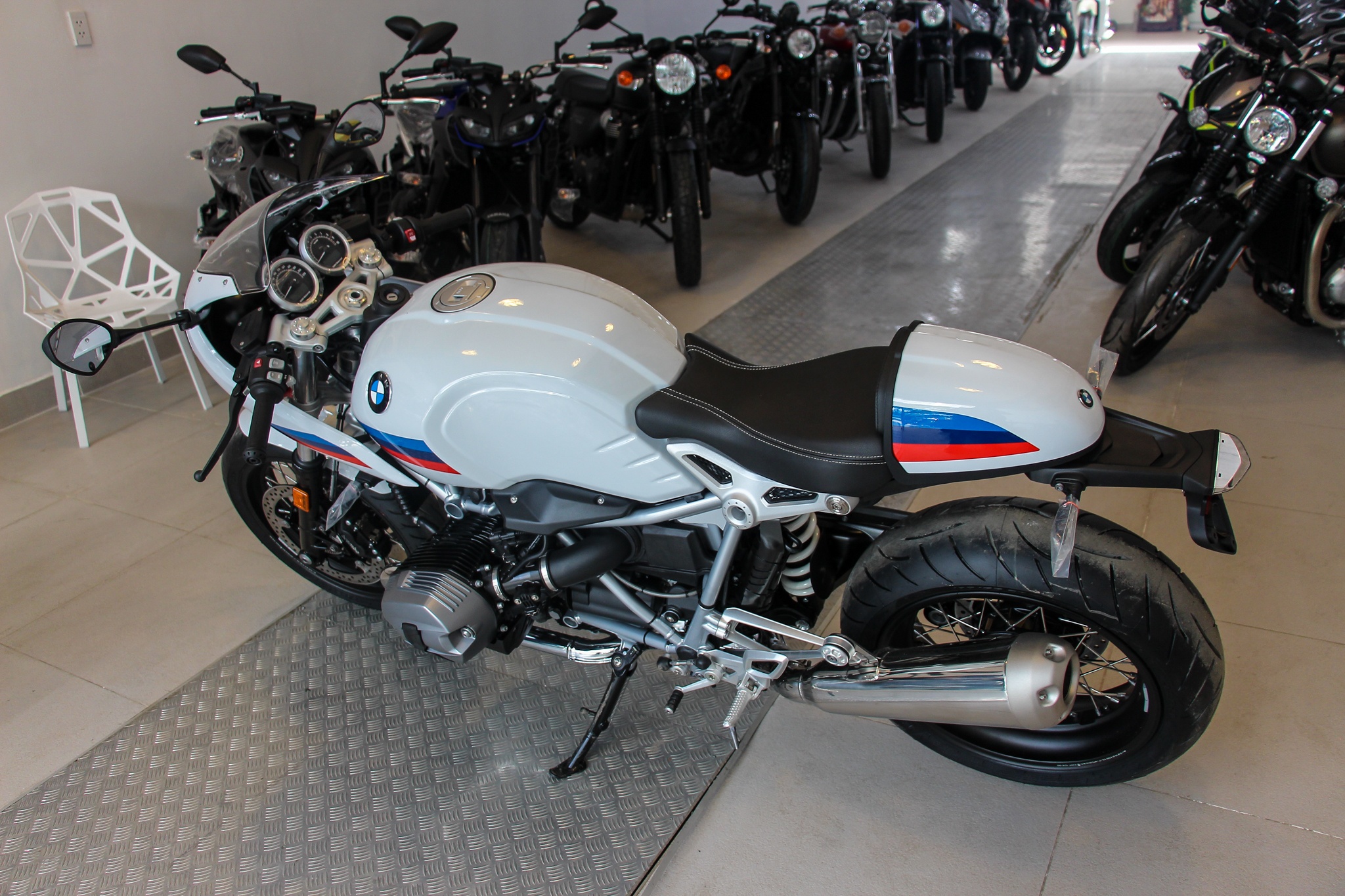 BMW R nineT Racer ảnh 10 BMW R nineT Racer anh 10