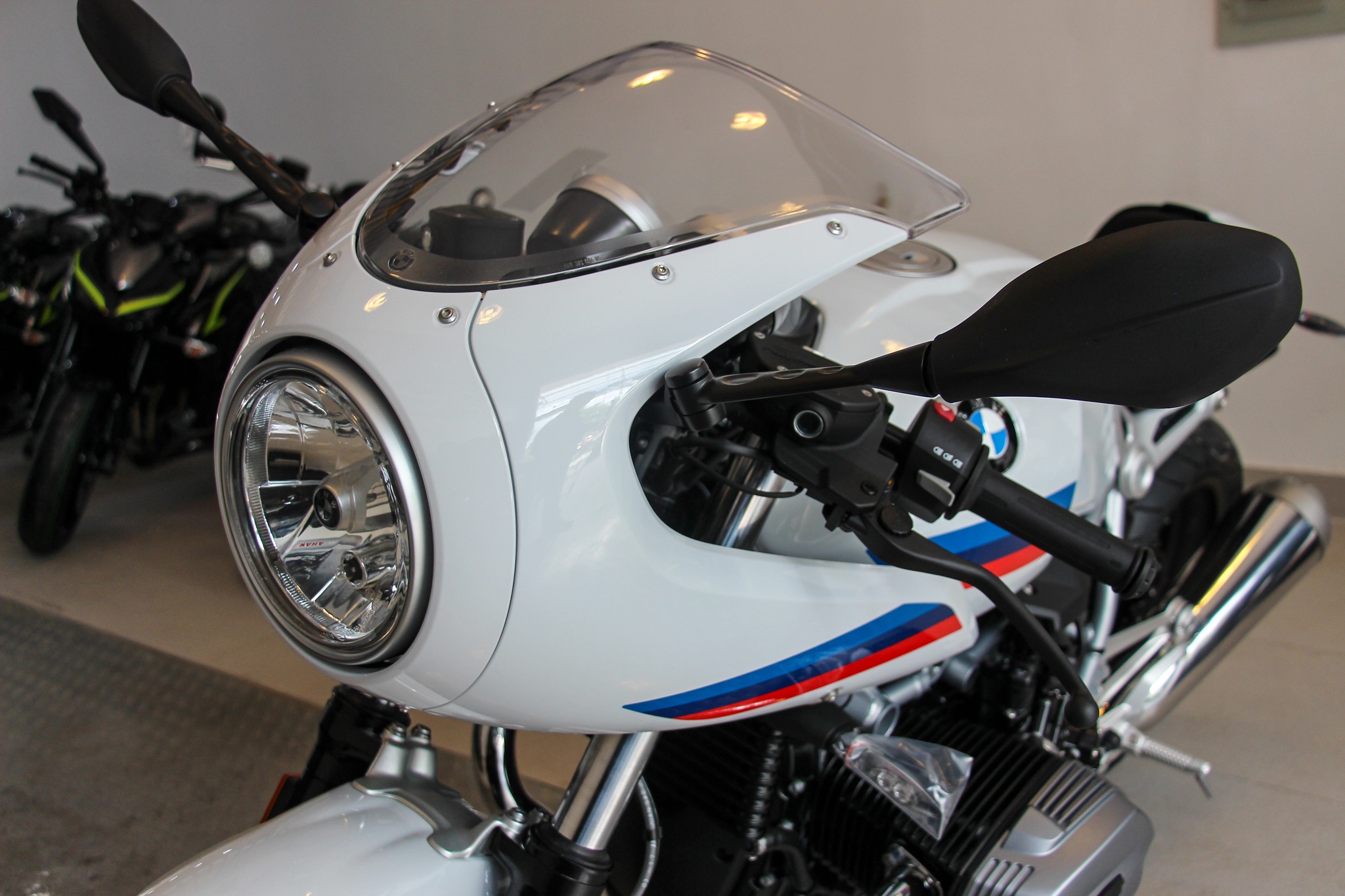 BMW R nineT Racer ảnh 3 BMW R nineT Racer anh 3