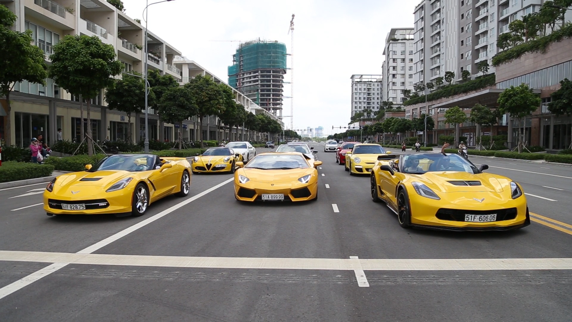 Sieu xe tu hop, dot lop tai Sai Gon hinh anh