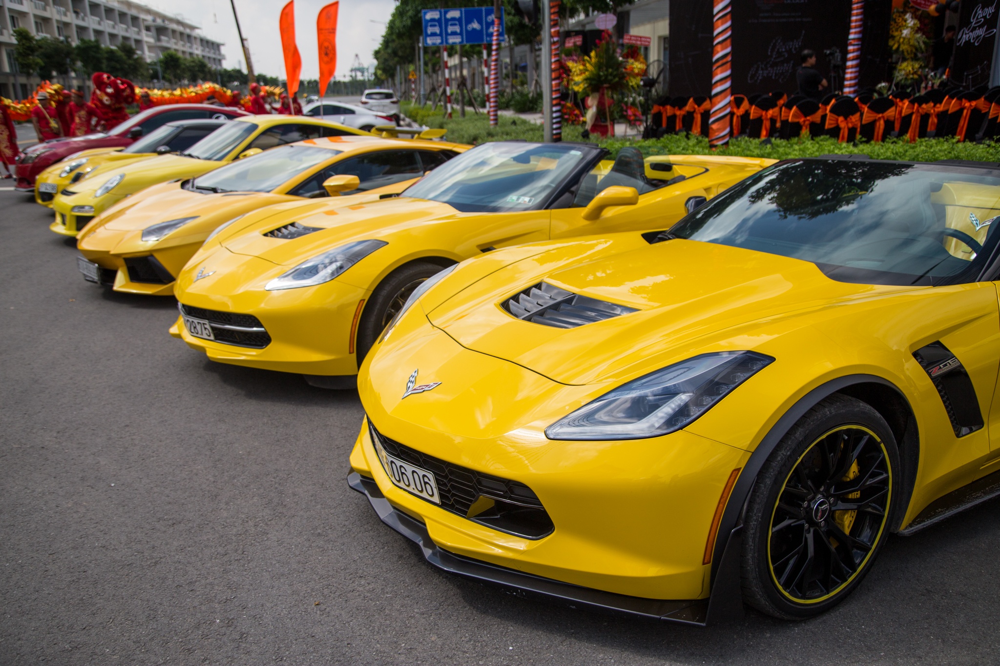 Sieu xe tu hop, dot lop tai Sai Gon hinh anh