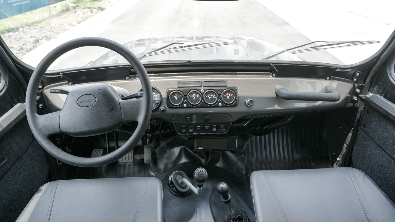 UAZ Hunter máy dầu ảnh 6 UAZ Hunter may dau anh 6