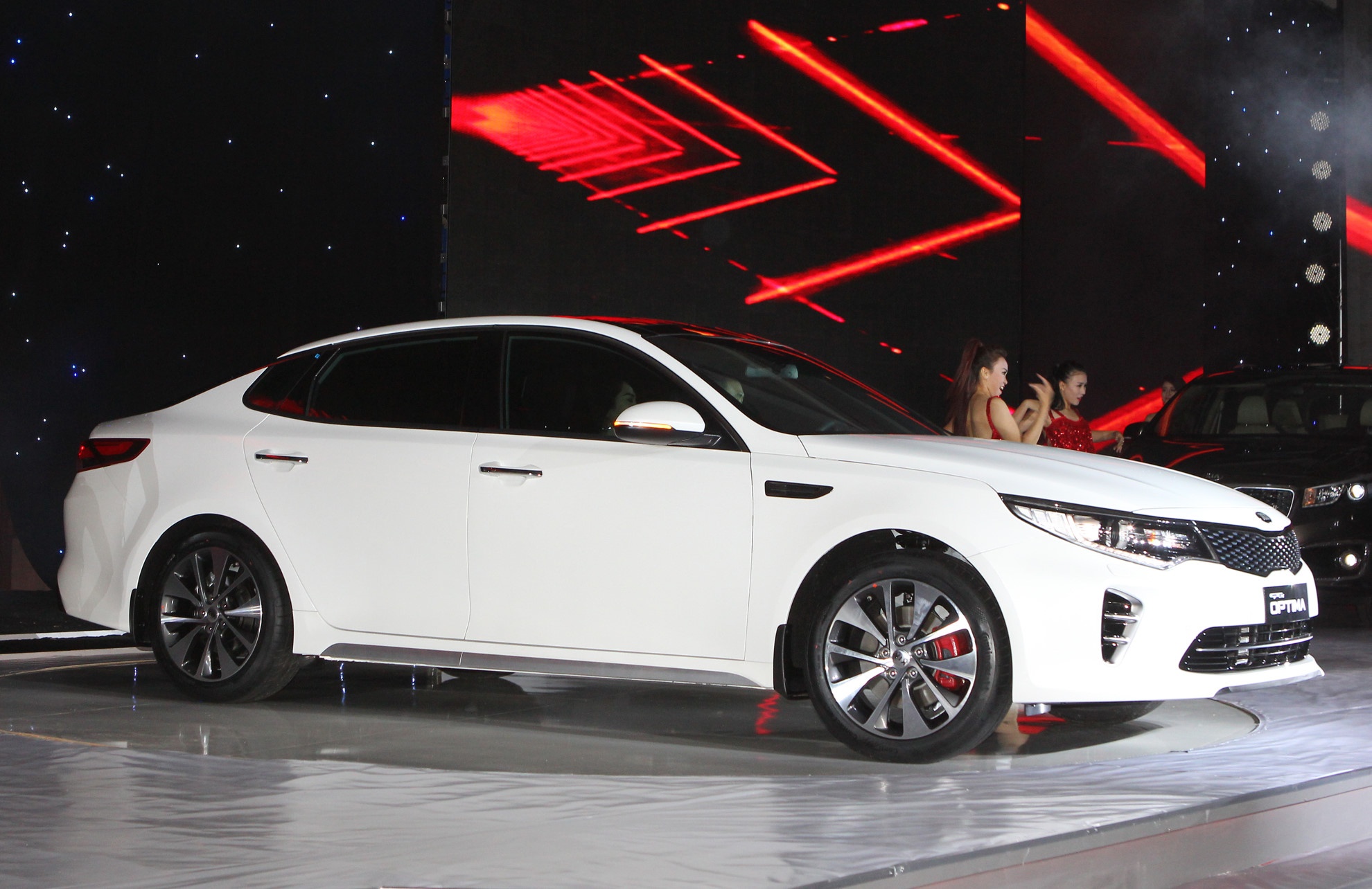 10 mau oto re nhat theo tung phan khuc tai Viet Nam hinh anh