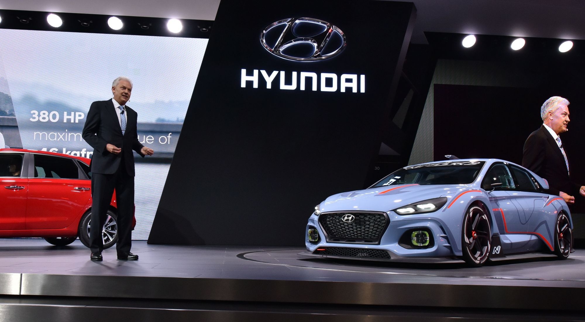 Hyundai ảnh 1 Hyundai anh 1