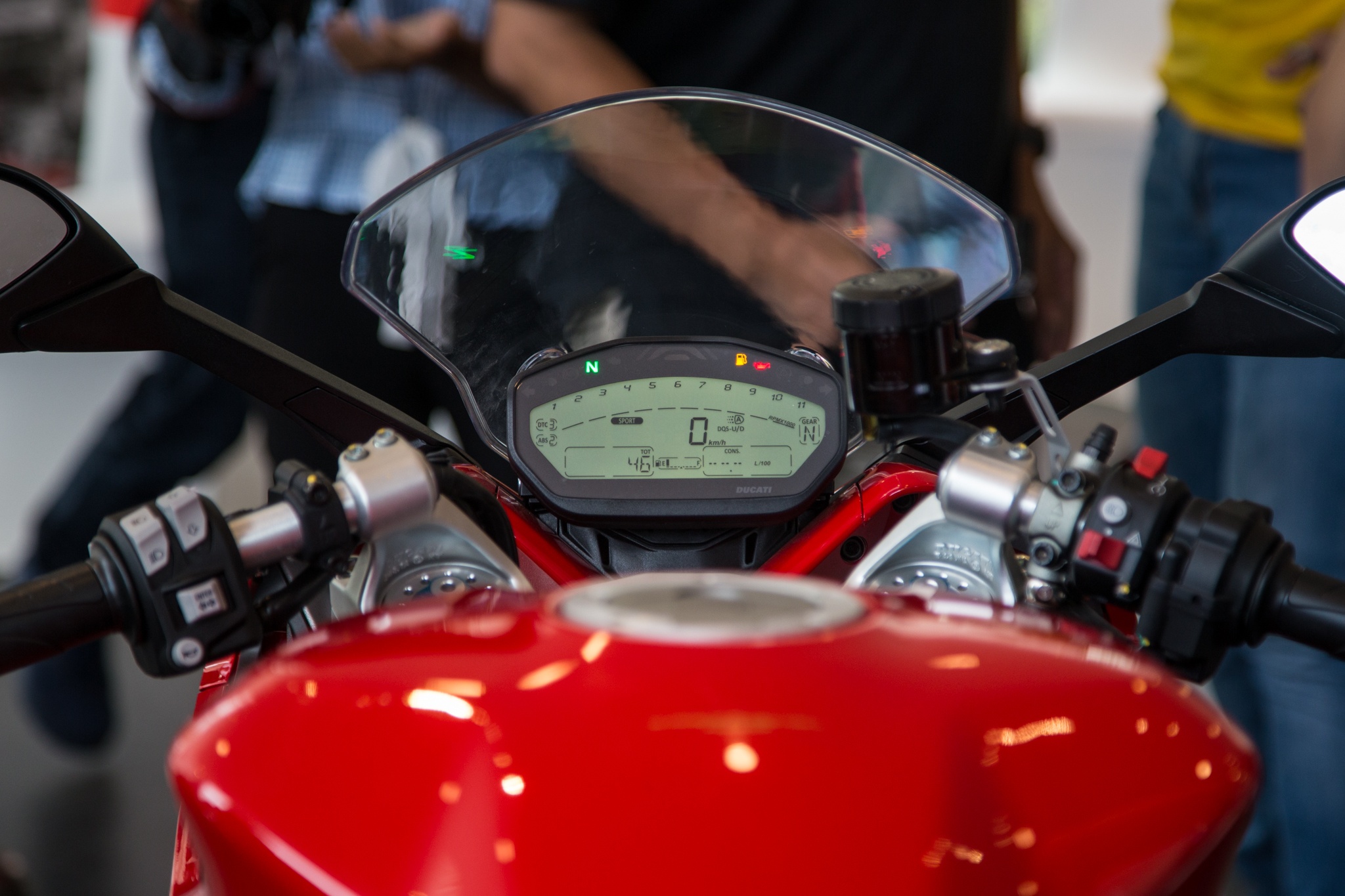 Ducati SuperSport ảnh 3 Ducati SuperSport anh 3