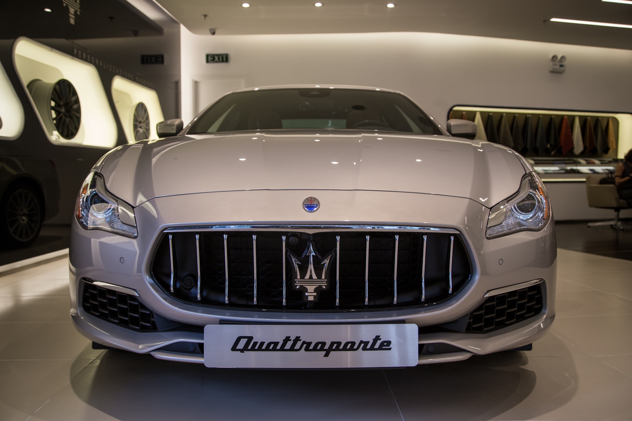 Maserati Quattroporte Gran Lusso ảnh 2 Maserati Quattroporte Gran Lusso anh 2