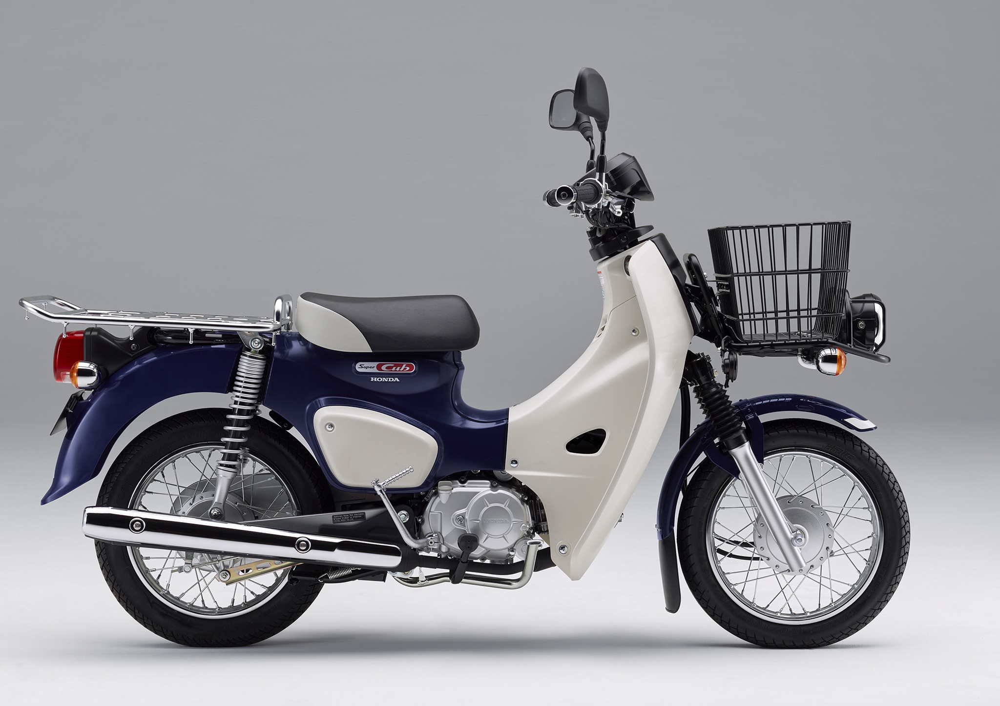Honda Super Cub 2018 anh 1