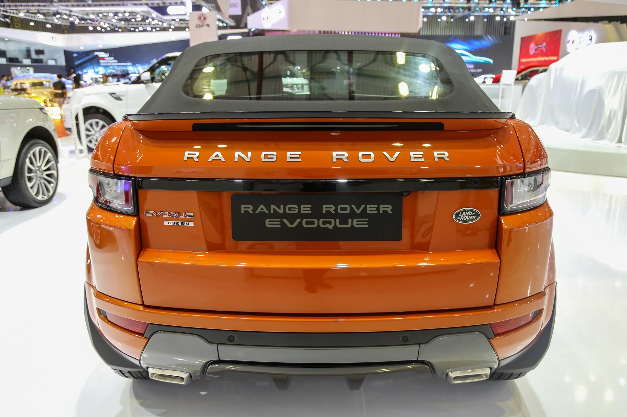 Range Rover Evoque Convertible ảnh 5 Range Rover Evoque Convertible anh 5
