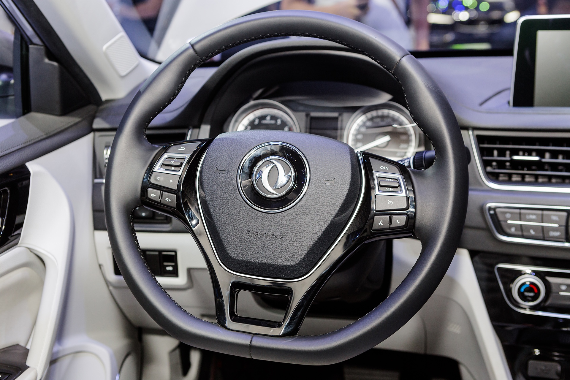 gia DongFeng S50 anh 6