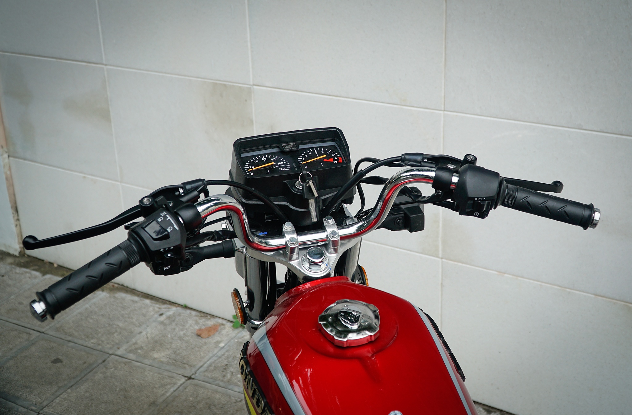 Honda CG125 anh 4