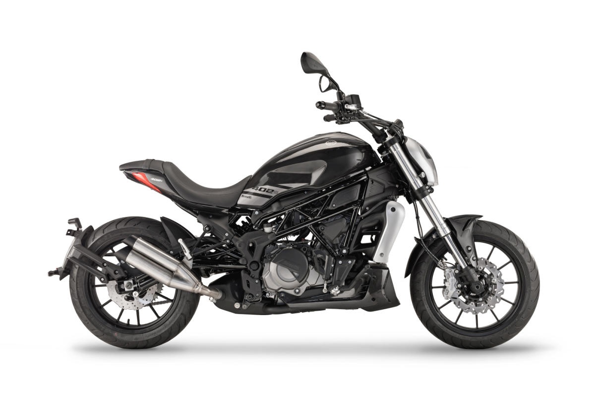 Benelli 402S ảnh 2 Benelli 402S anh 2