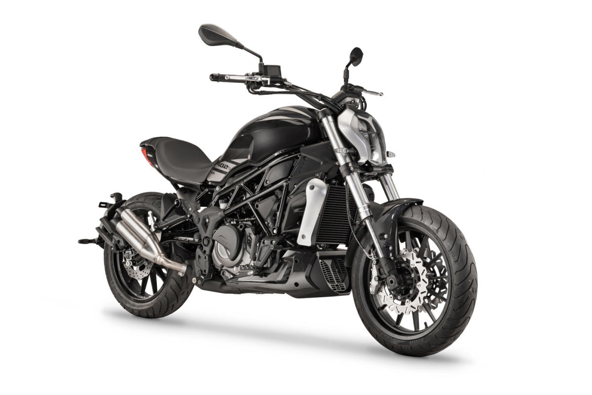 Benelli 402S ảnh 1 Benelli 402S anh 1