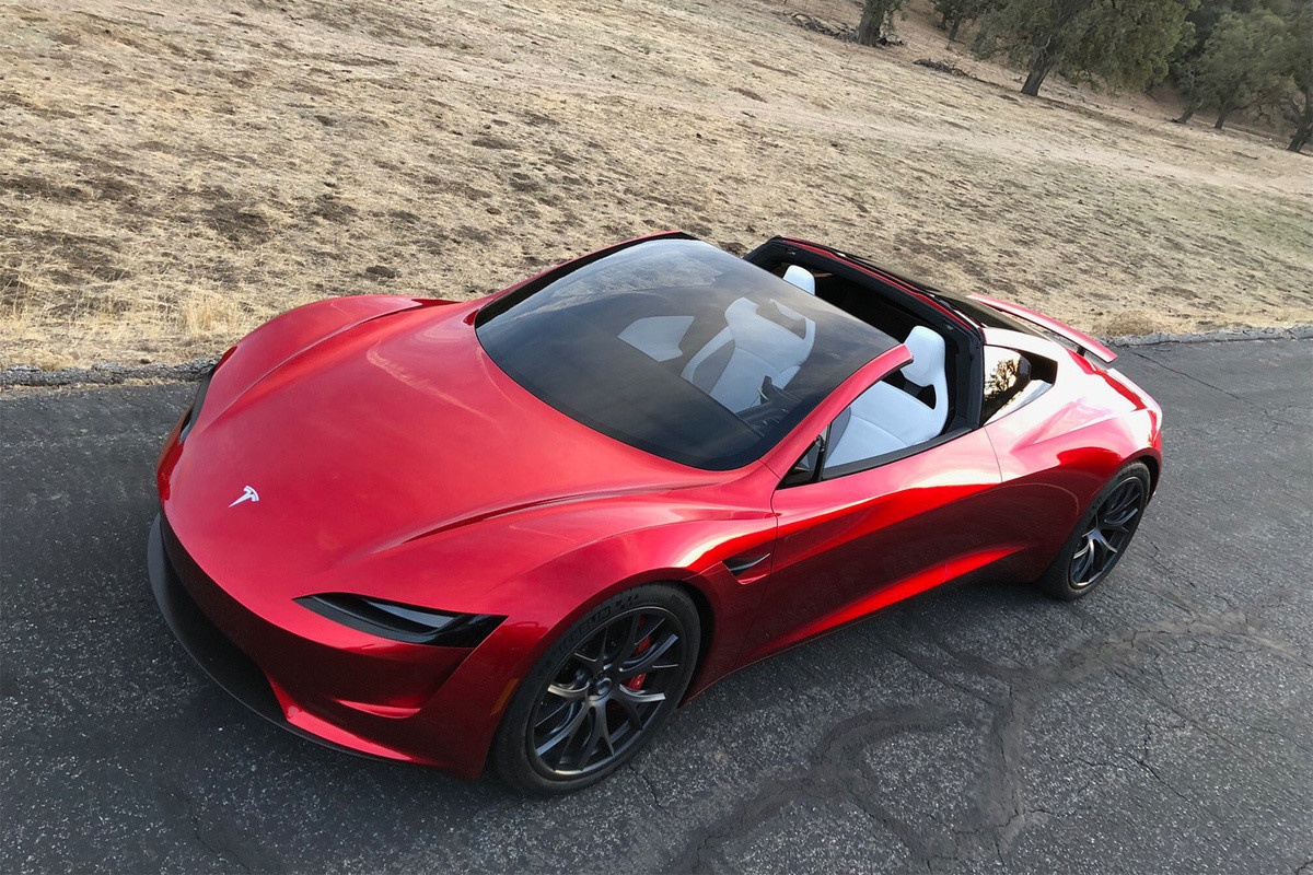 Tesla dot nua trieu USD moi gio de phat trien xe dien hinh anh