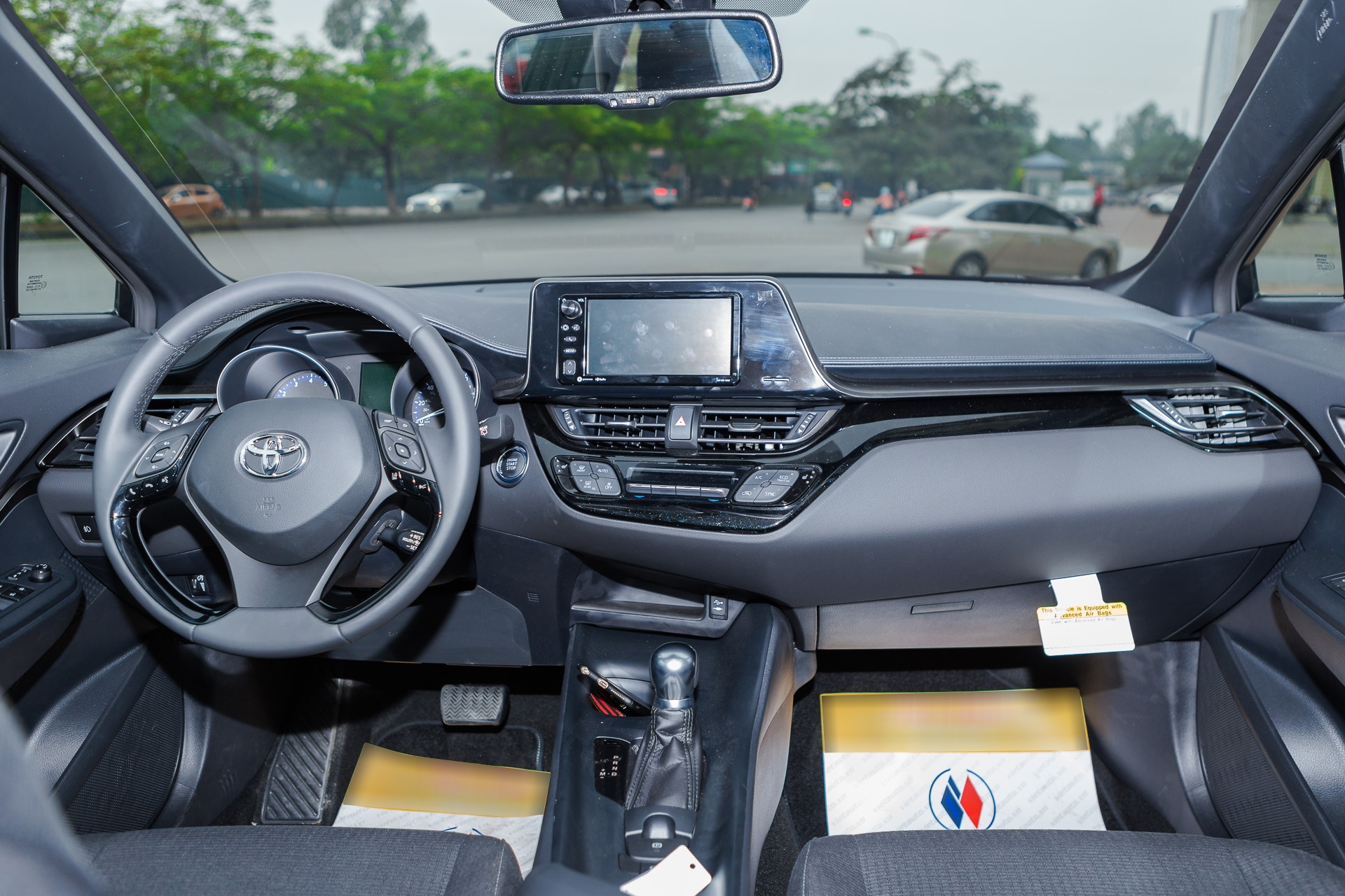 Toyota C-HR anh 6