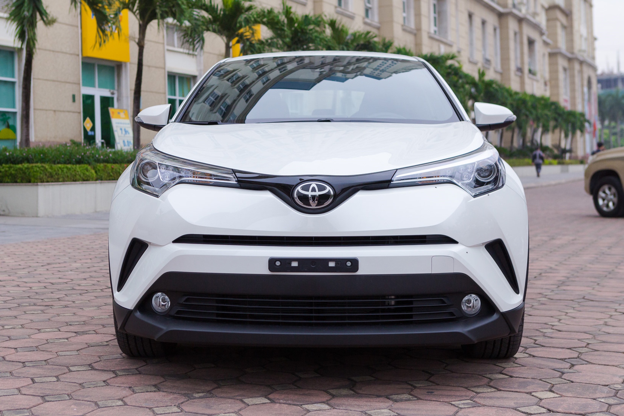 Toyota C-HR dau tien ve Viet Nam hinh anh
