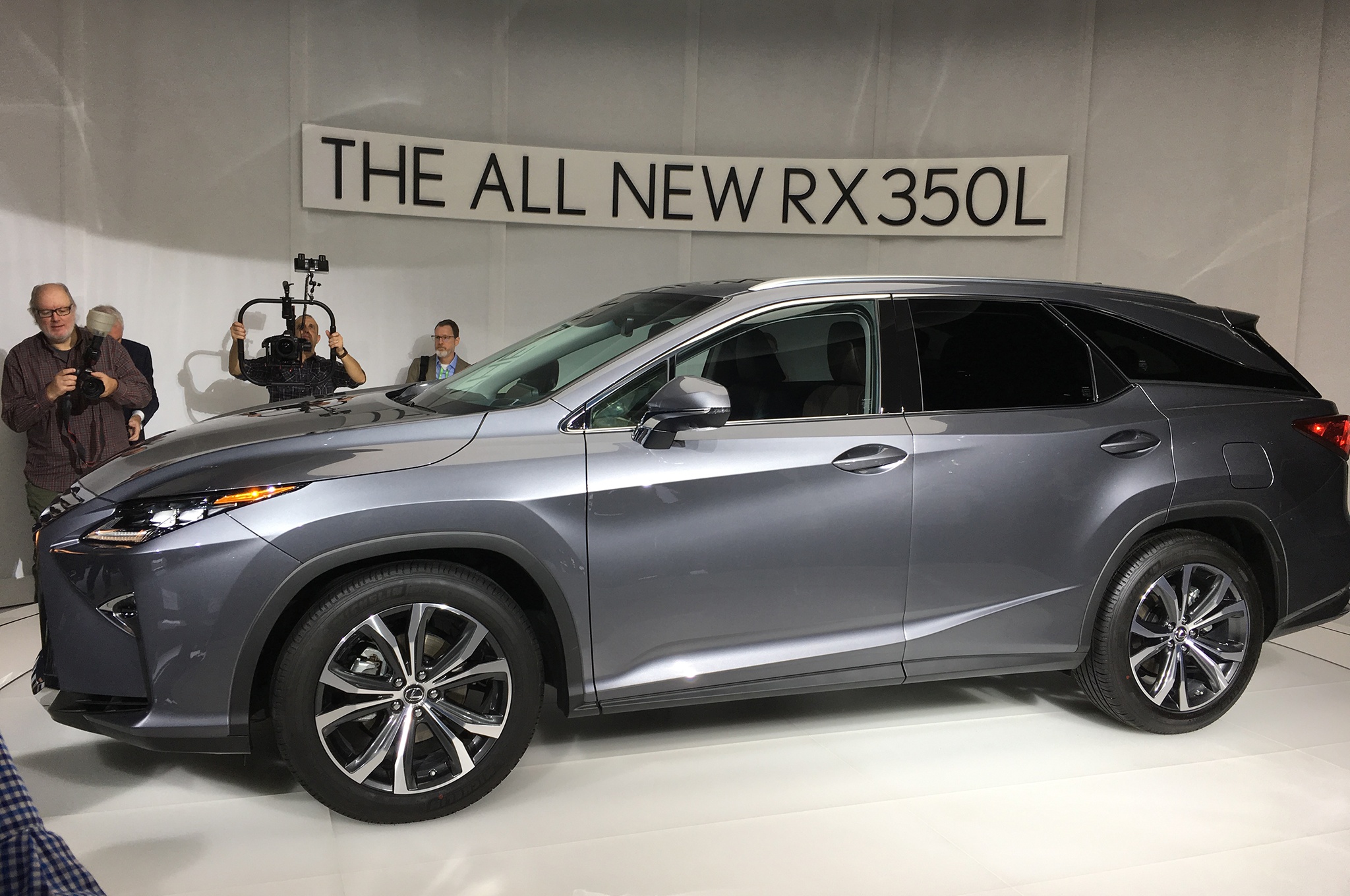 Lexus RX 2018 anh 3