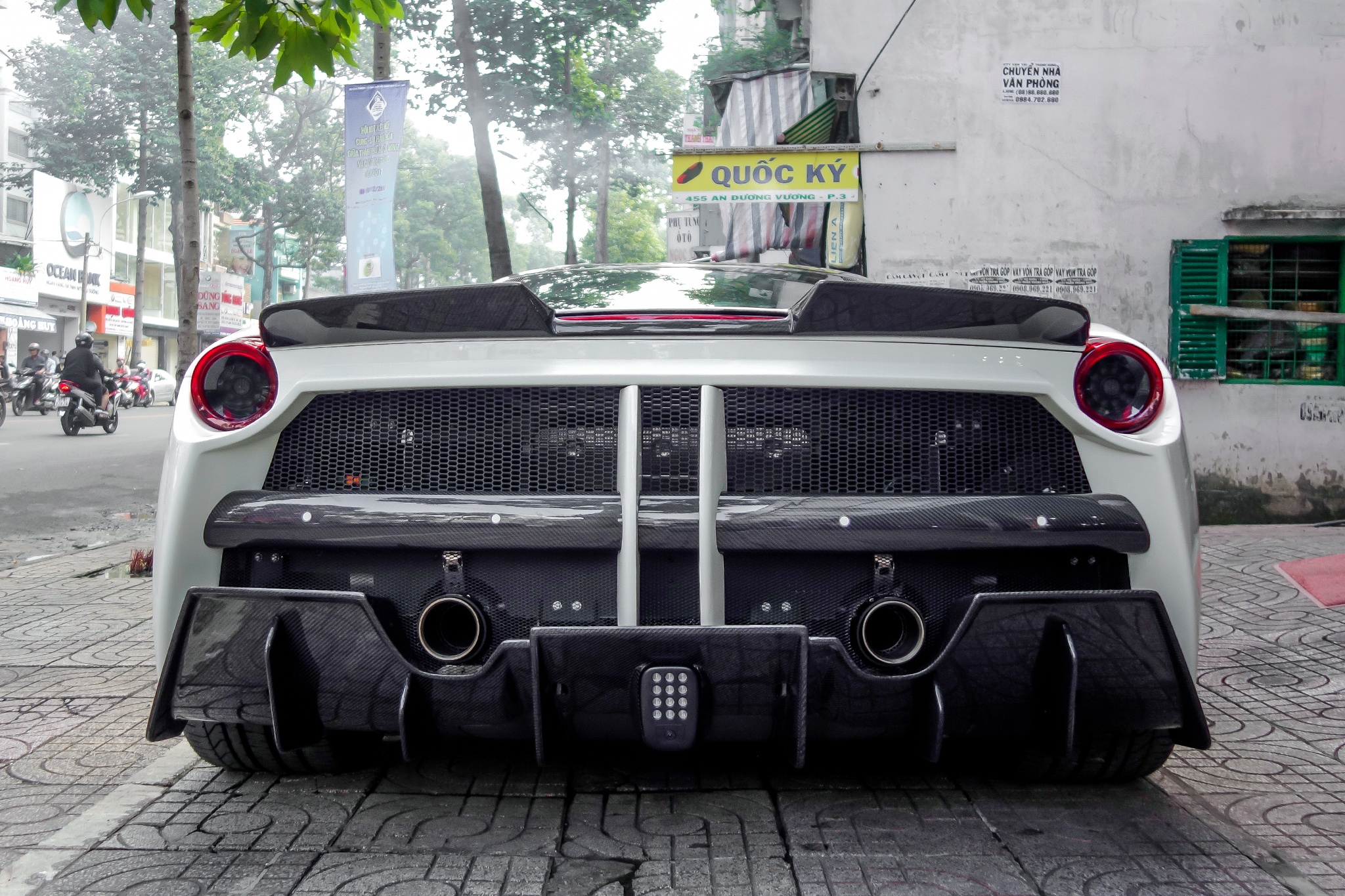 Ferrari 488 Misha Deisgn anh 7