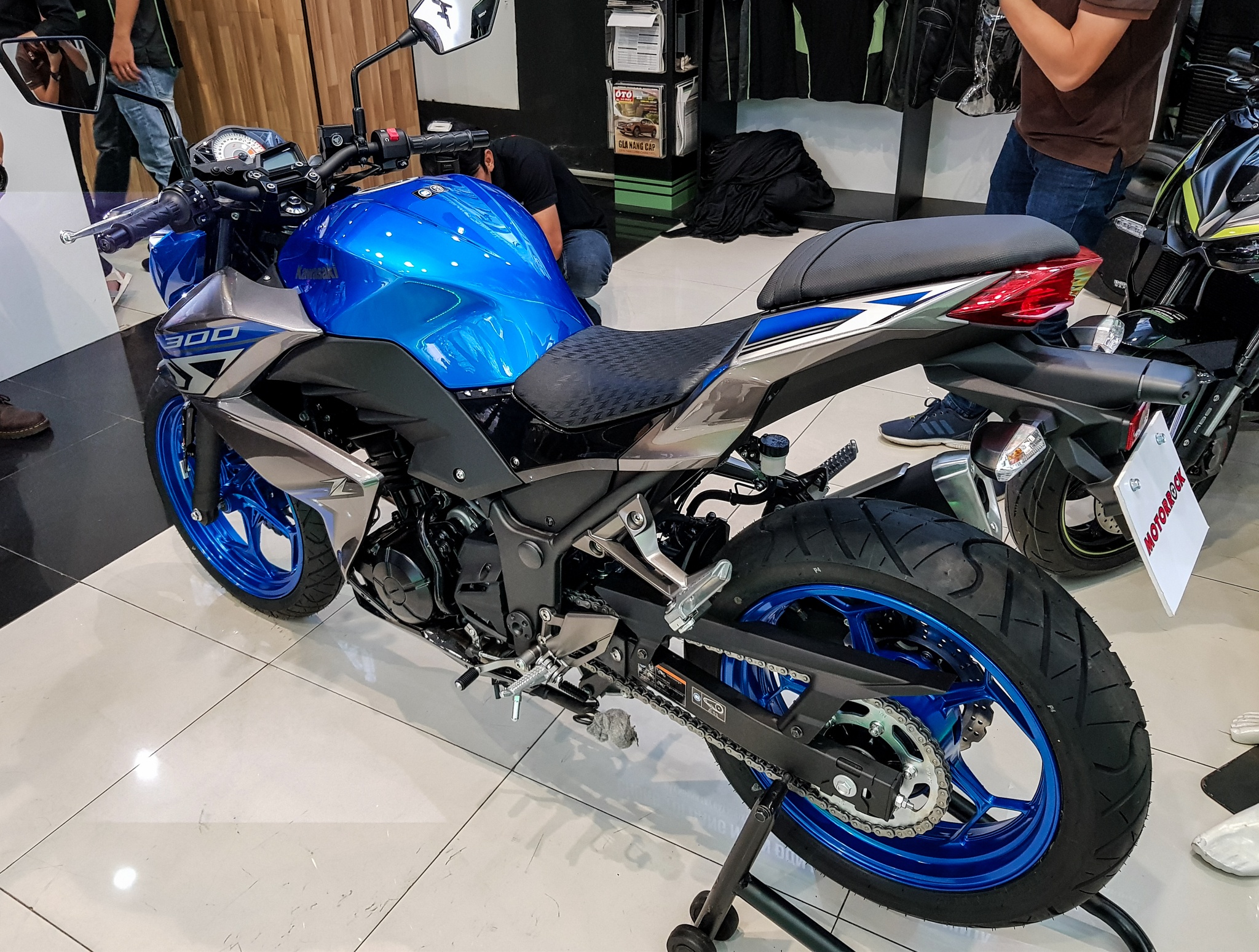 Kawasaki Z300 2018 ảnh 8 Kawasaki Z300 2018 anh 8