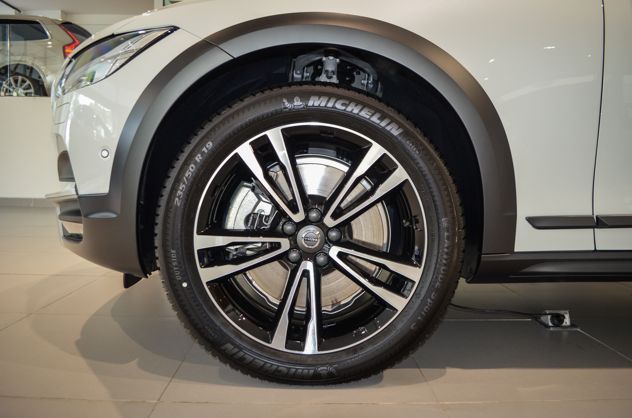 Volvo V90 Cross Country ảnh 4 Volvo V90 Cross Country anh 4