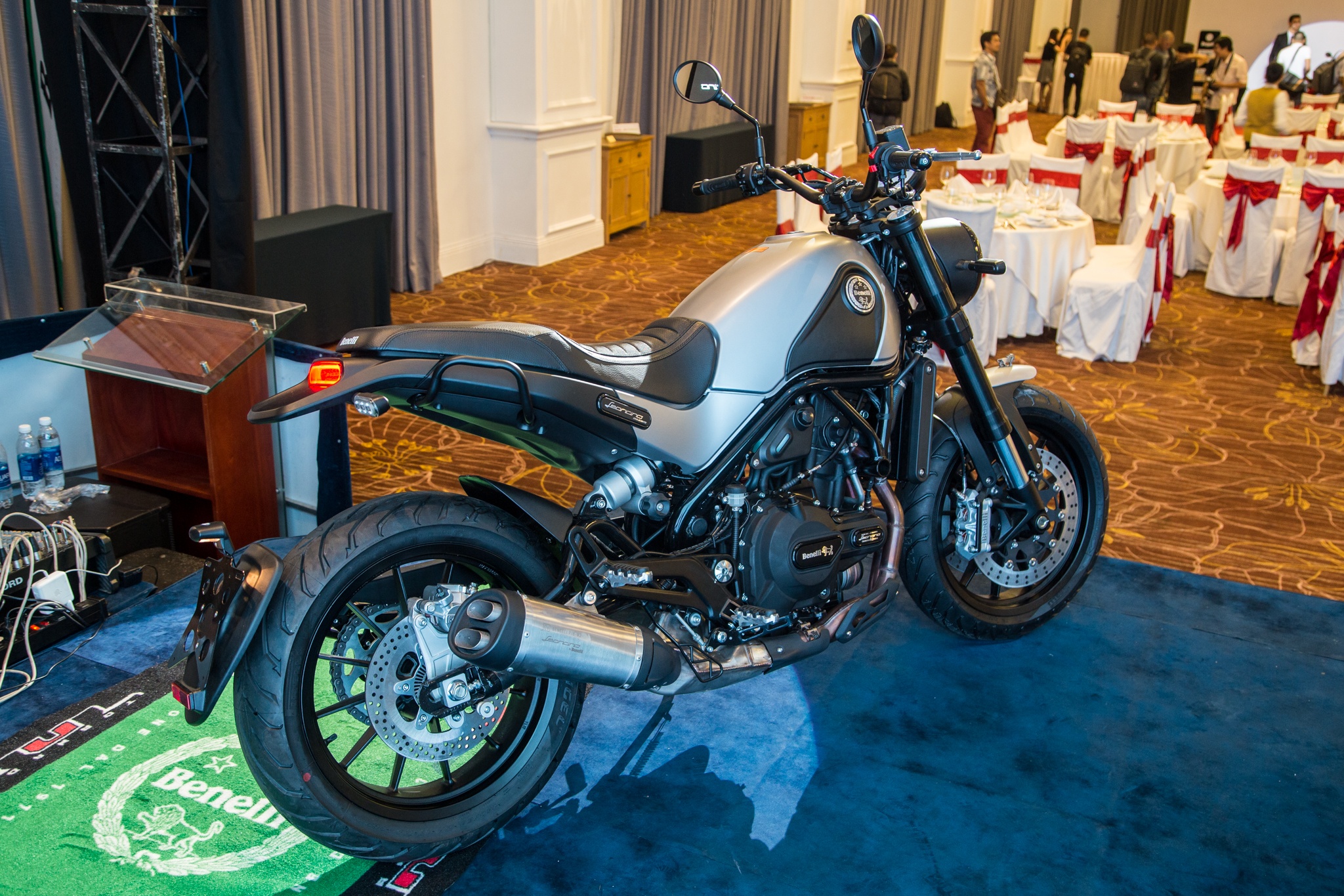 Benelli Leoncino 500 ảnh 2 Benelli Leoncino 500 anh 2