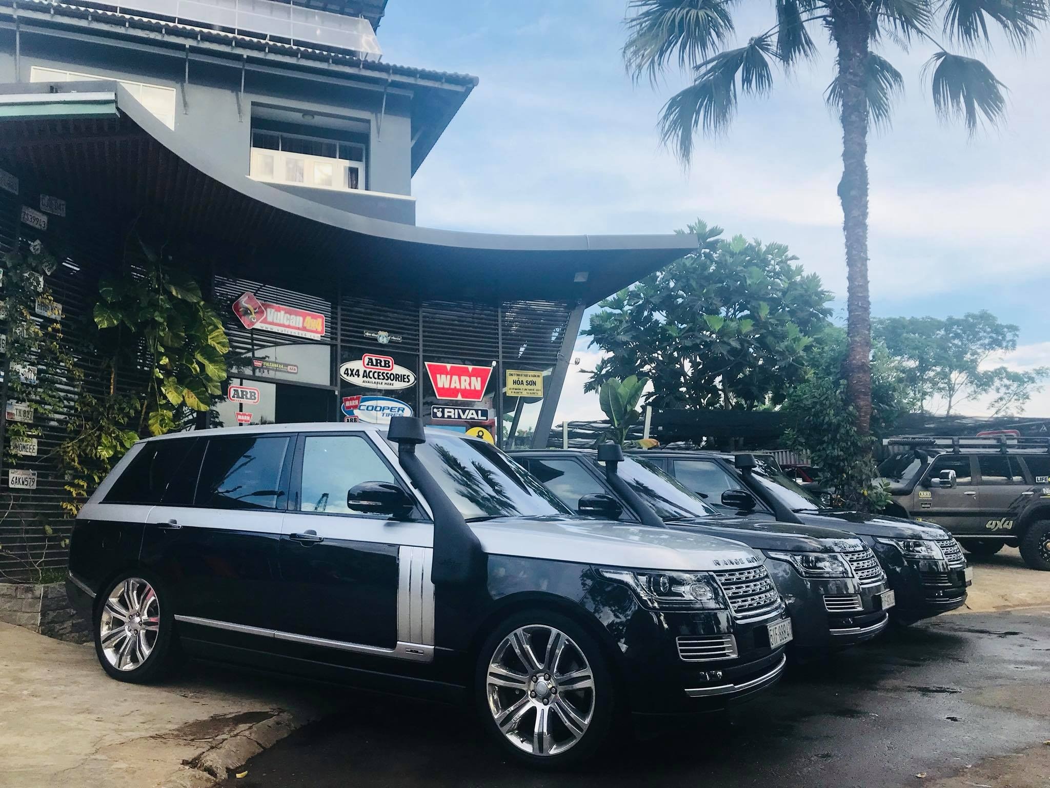 SUV hạng sang độ ống thở ảnh 6 SUV hang sang do ong tho anh 6