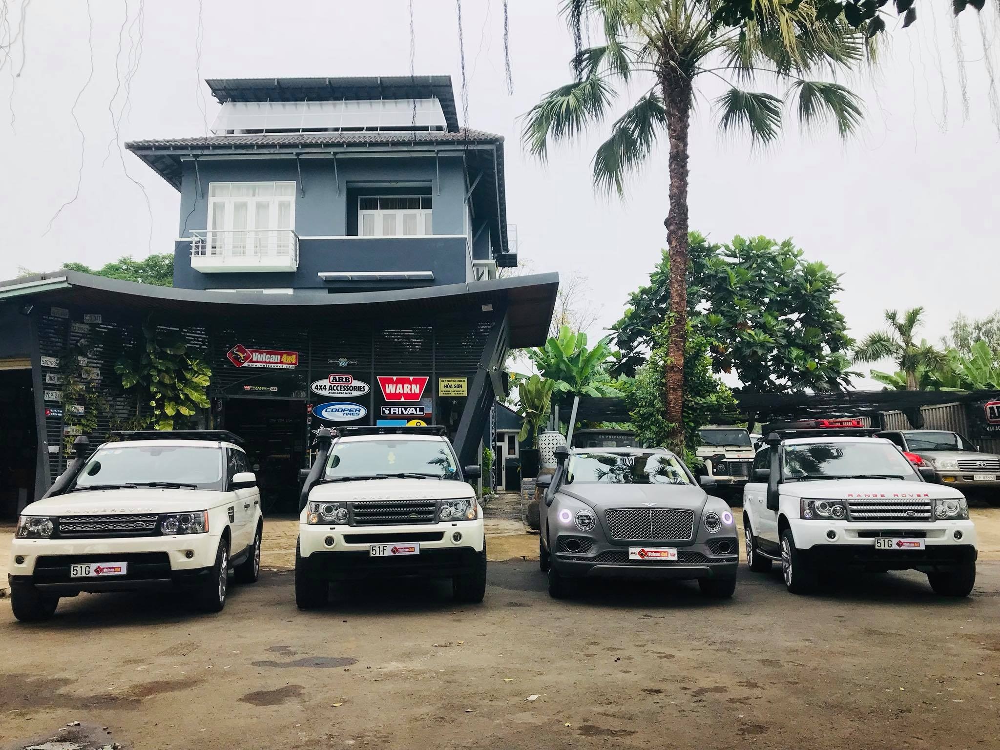 SUV hạng sang độ ống thở ảnh 11 SUV hang sang do ong tho anh 11