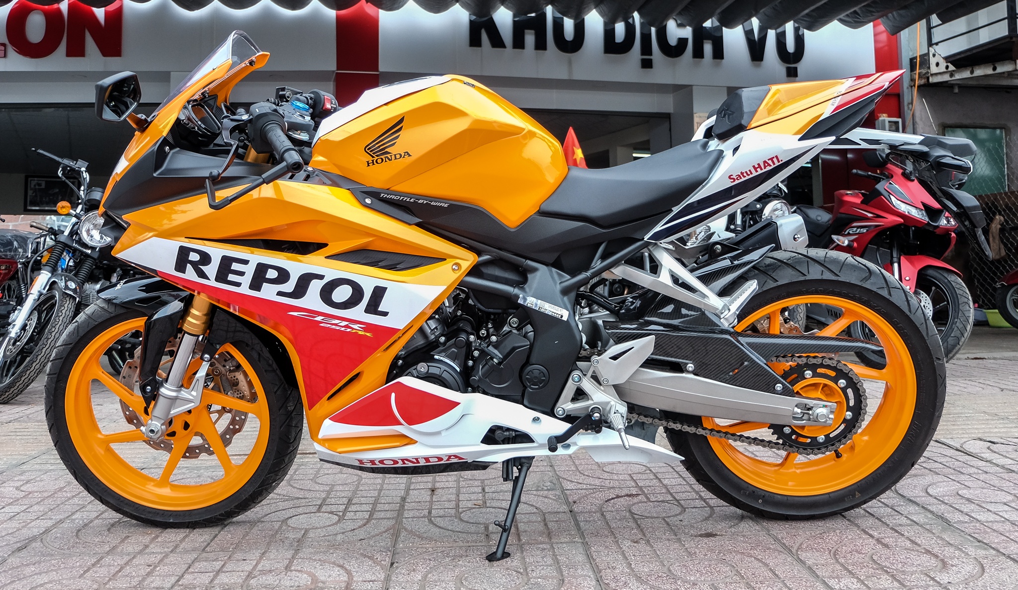 Honda CBR250RR Repsol ảnh 7 Honda CBR250RR Repsol anh 7