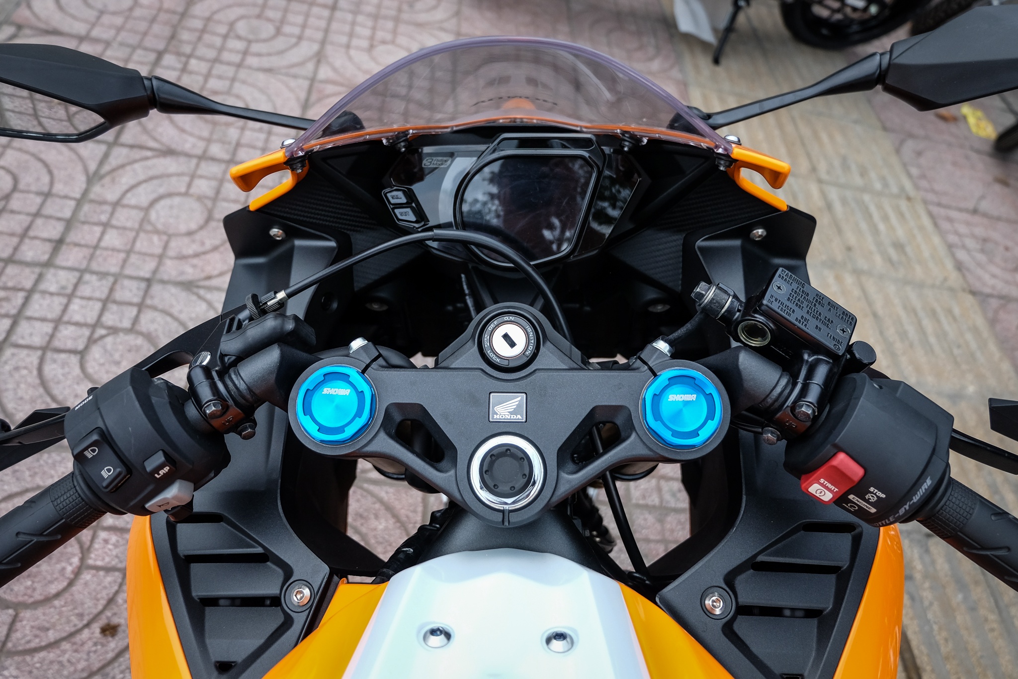 Honda CBR250RR Repsol ảnh 4 Honda CBR250RR Repsol anh 4