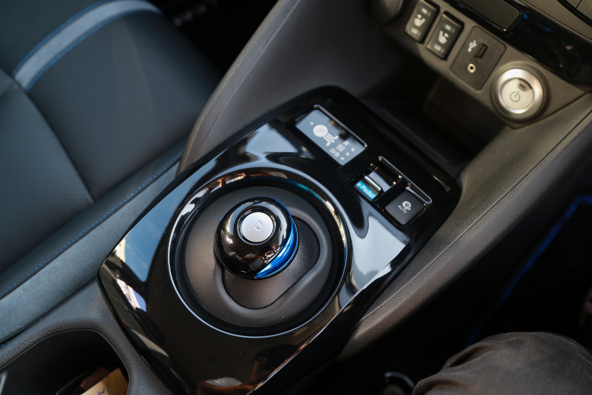 Nissan Leaf 2018 ảnh 12 Nissan Leaf 2018 anh 12