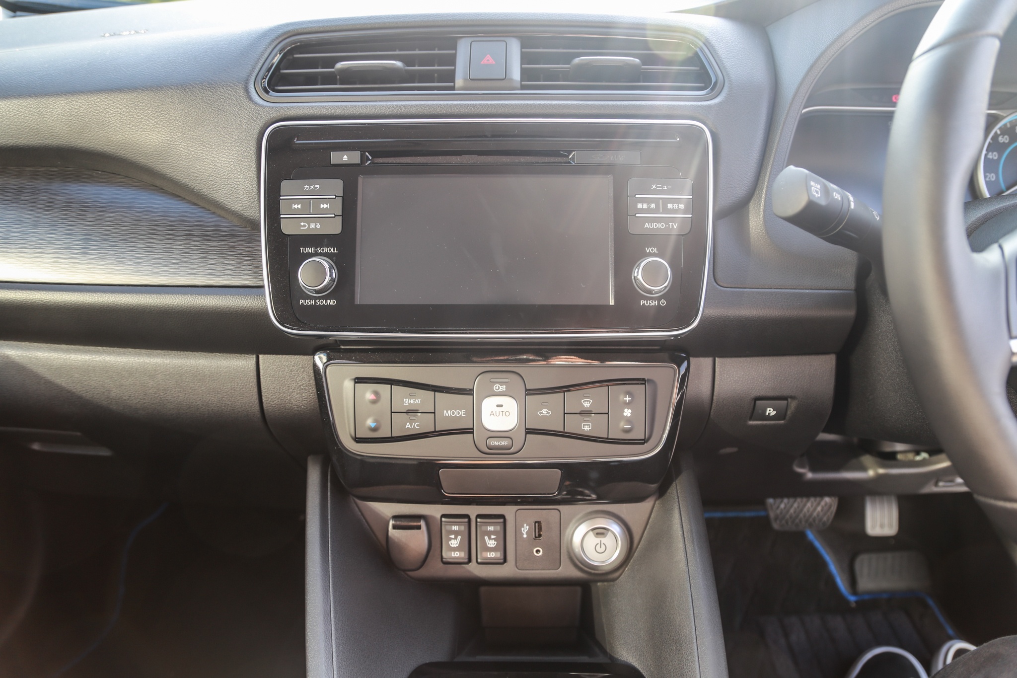 Nissan Leaf 2018 ảnh 11 Nissan Leaf 2018 anh 11