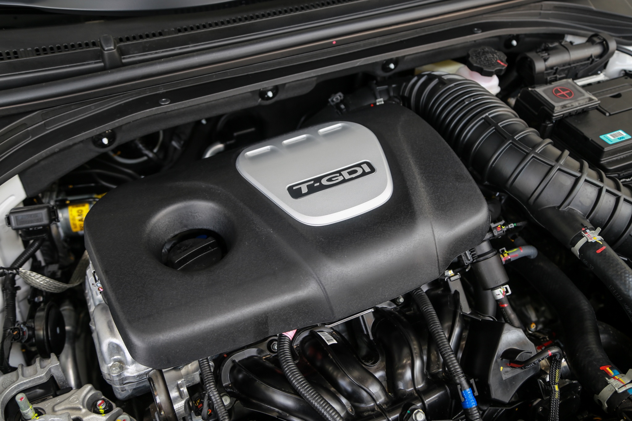 anh Hyundai Elantra Sport anh 12