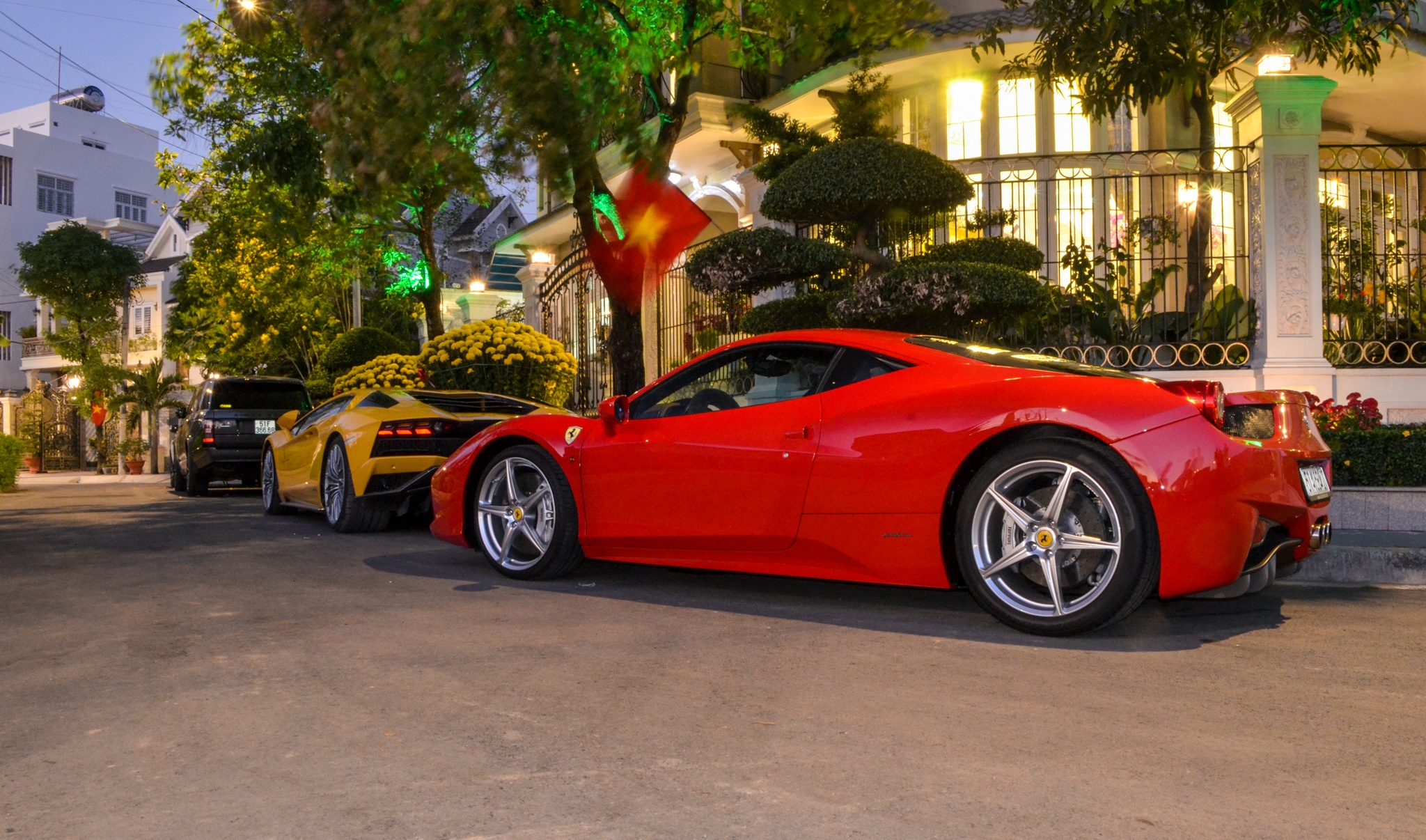 Bo doi Lamborghini Aventador gap mat dau nam moi tai Sai Gon hinh anh