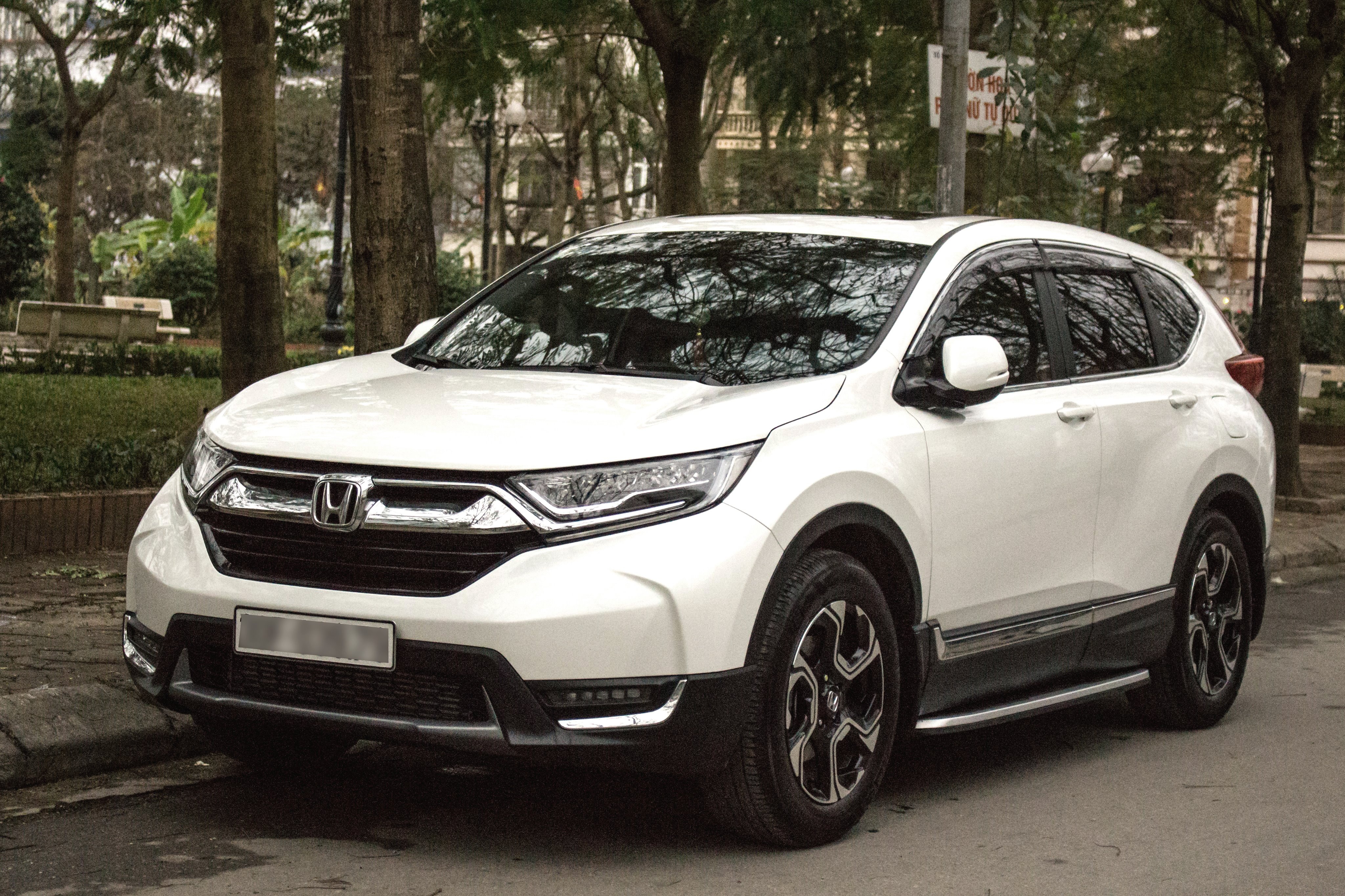 Honda CR-V 2018 co gia tam tinh, giam hon 200 trieu dong hinh anh