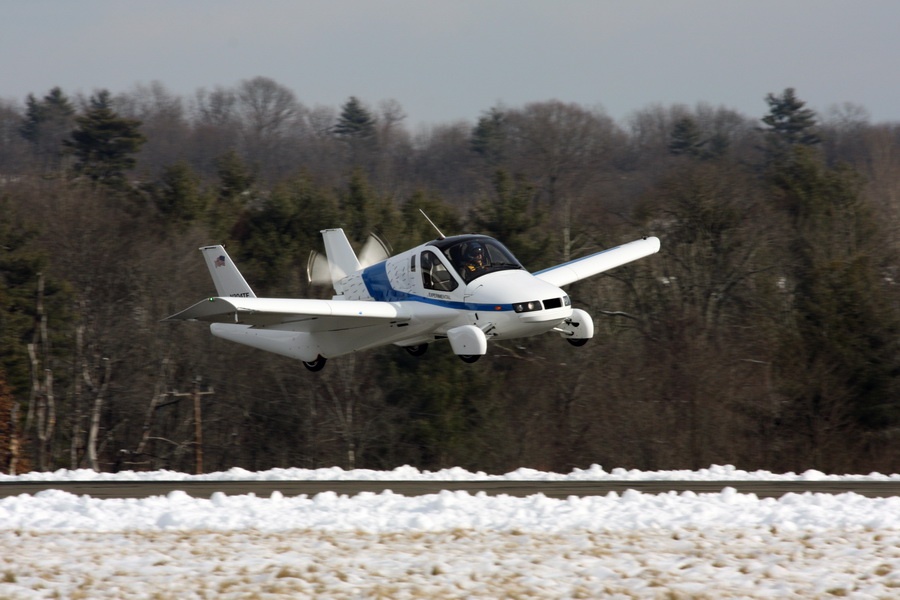 Ty phu mua co phan Daimler dang day manh phat trien xe bay hinh anh