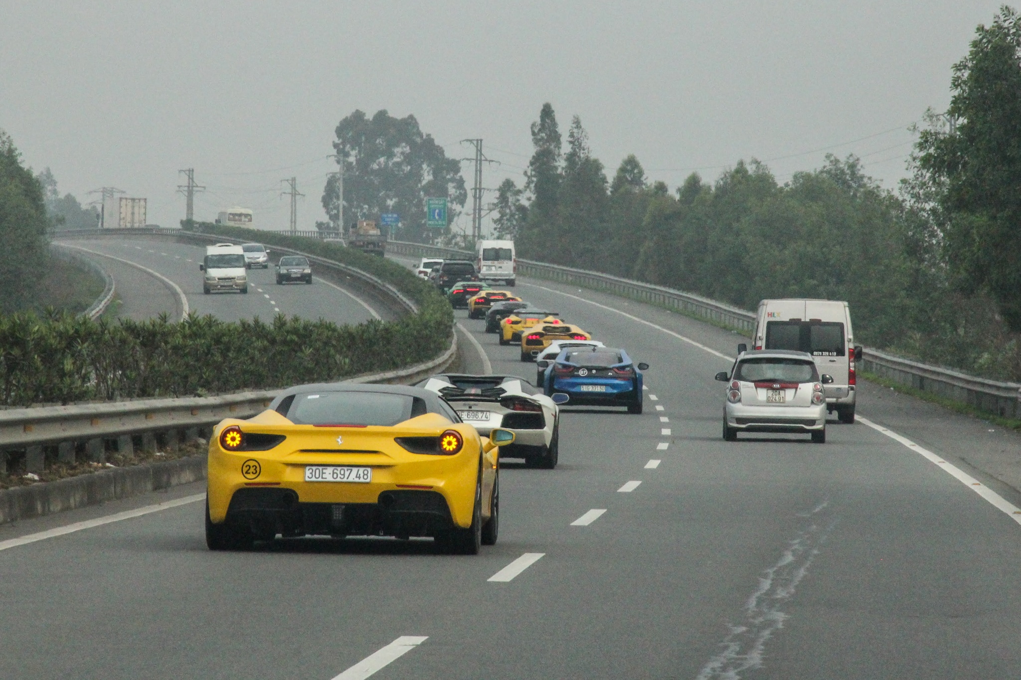 Hanh trinh sieu xe 2018 anh 4