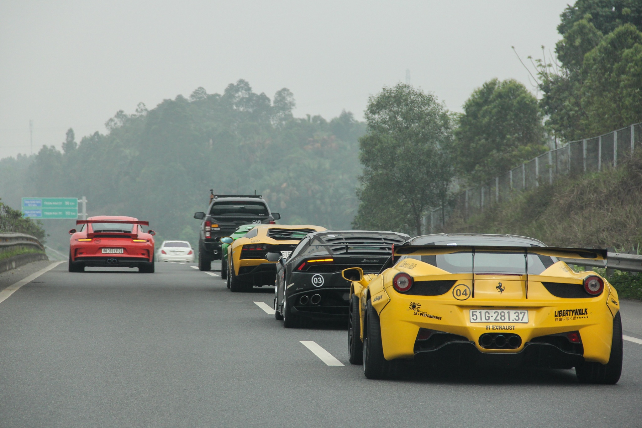 Hanh trinh sieu xe 2018 anh 2