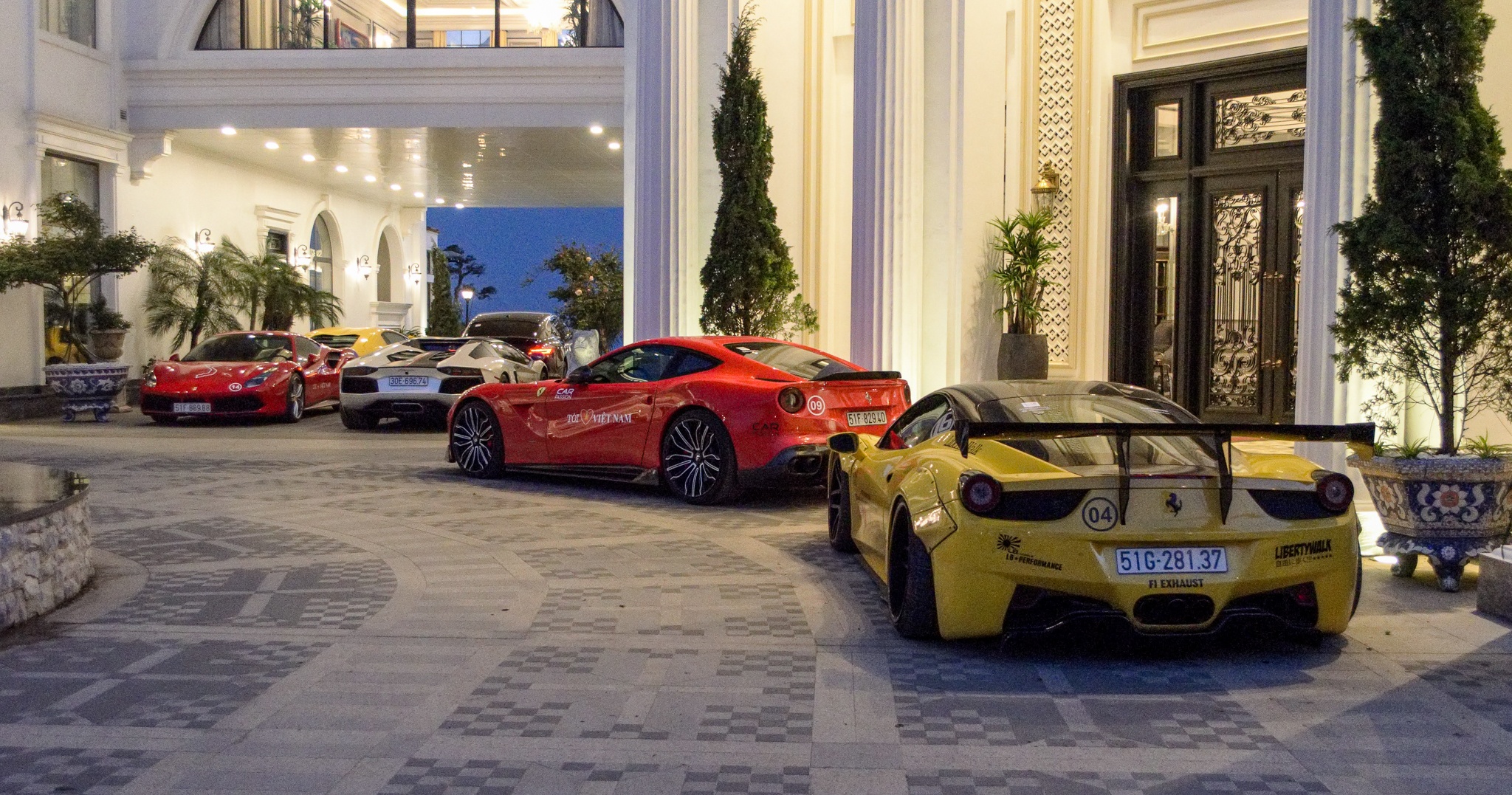 Hanh trinh sieu xe 2018 anh 12