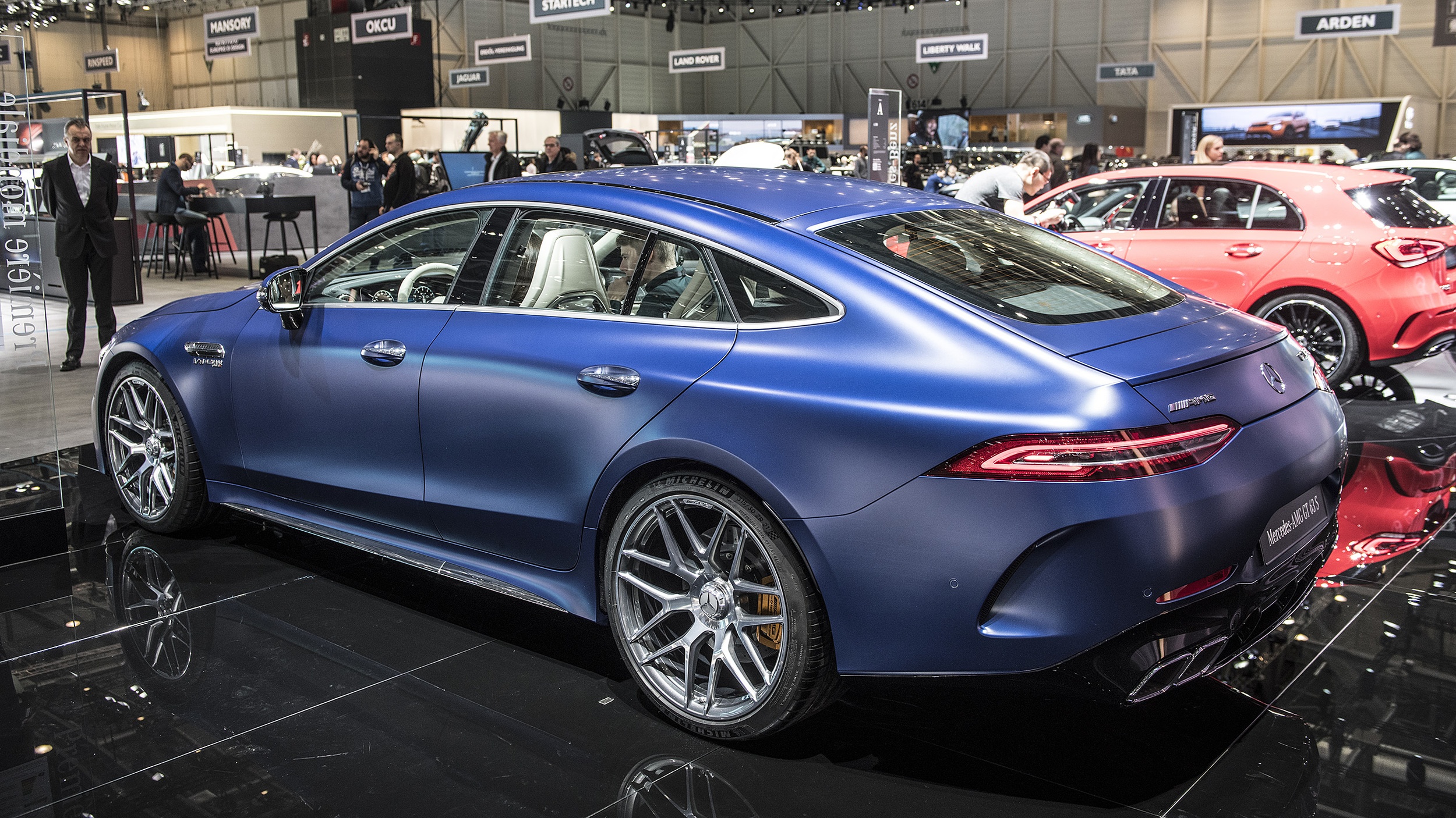 Mercedes-Benz ra mắt AMG GT 4 cửa ảnh 5 Mercedes-Benz ra mat AMG GT 4 cua anh 5