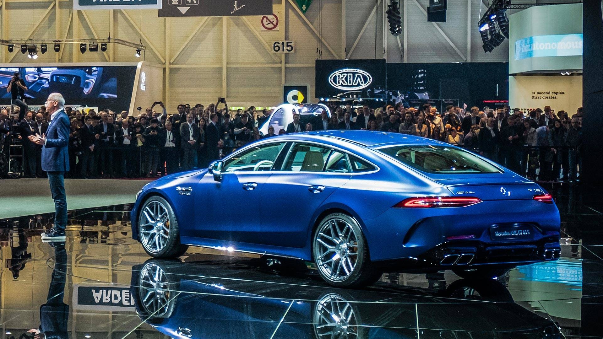 Mercedes-Benz ra mắt AMG GT 4 cửa ảnh 11 Mercedes-Benz ra mat AMG GT 4 cua anh 11
