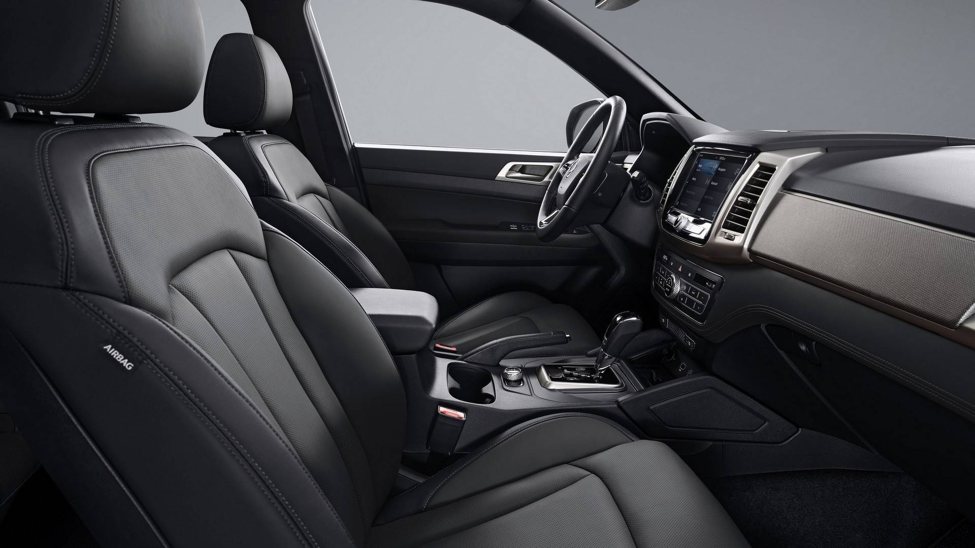 Xe ban tai SsangYong Musso anh 7