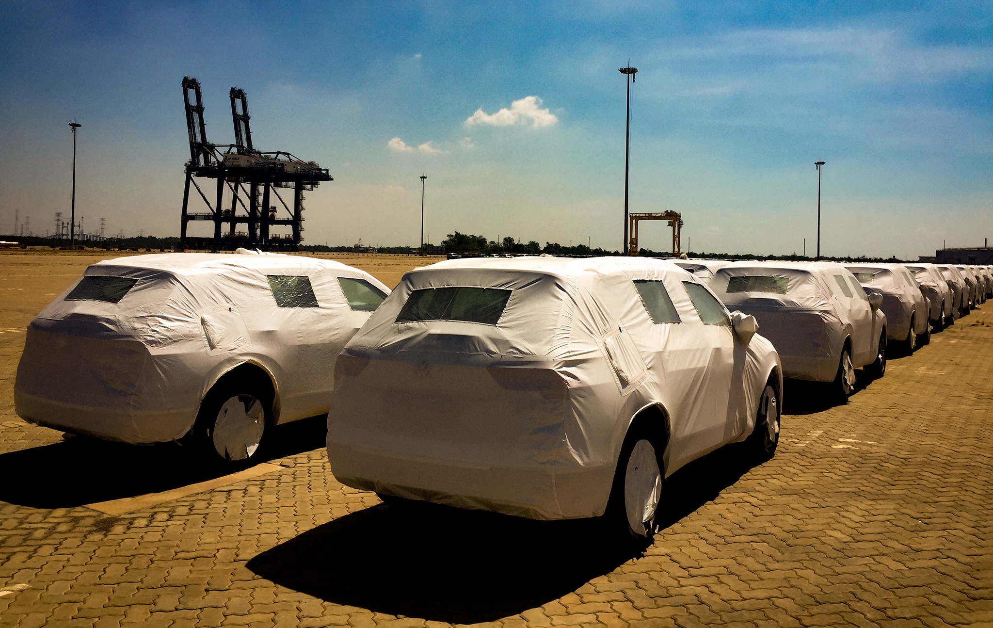 Volkswagen Tiguan 2018 ve Viet Nam anh 3