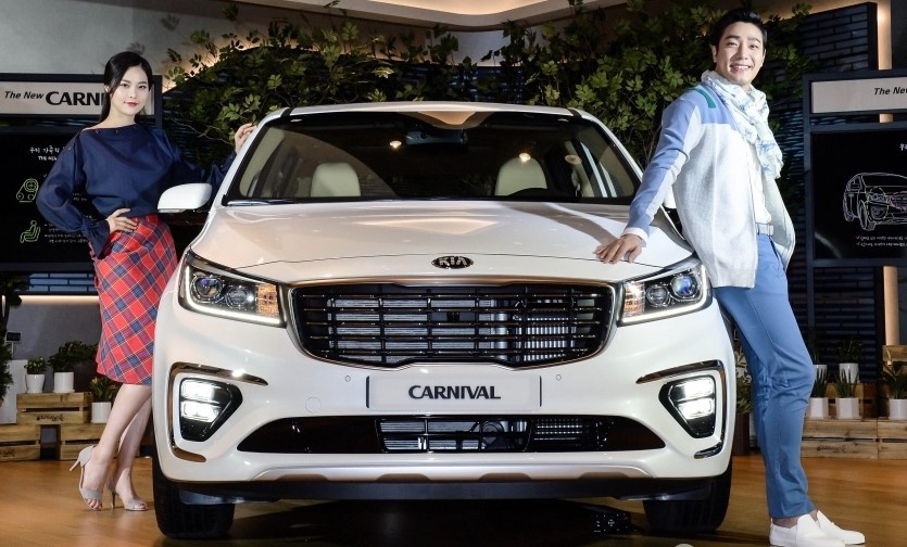Kia Sedona 2019 ra mat, co tuy chon 11 cho ngoi hinh anh