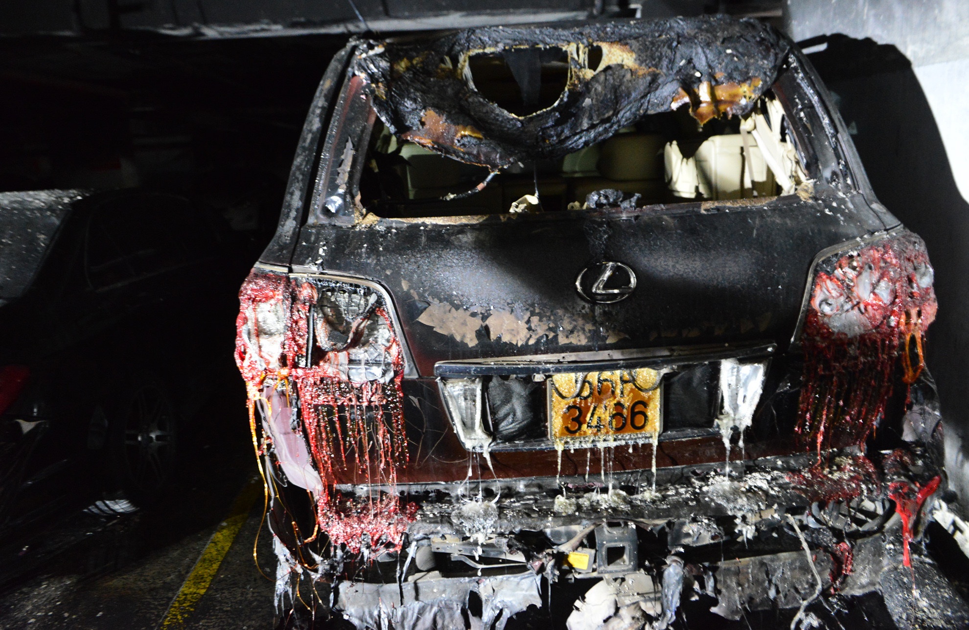 xe chay o chung cu Carina Plaza anh 1