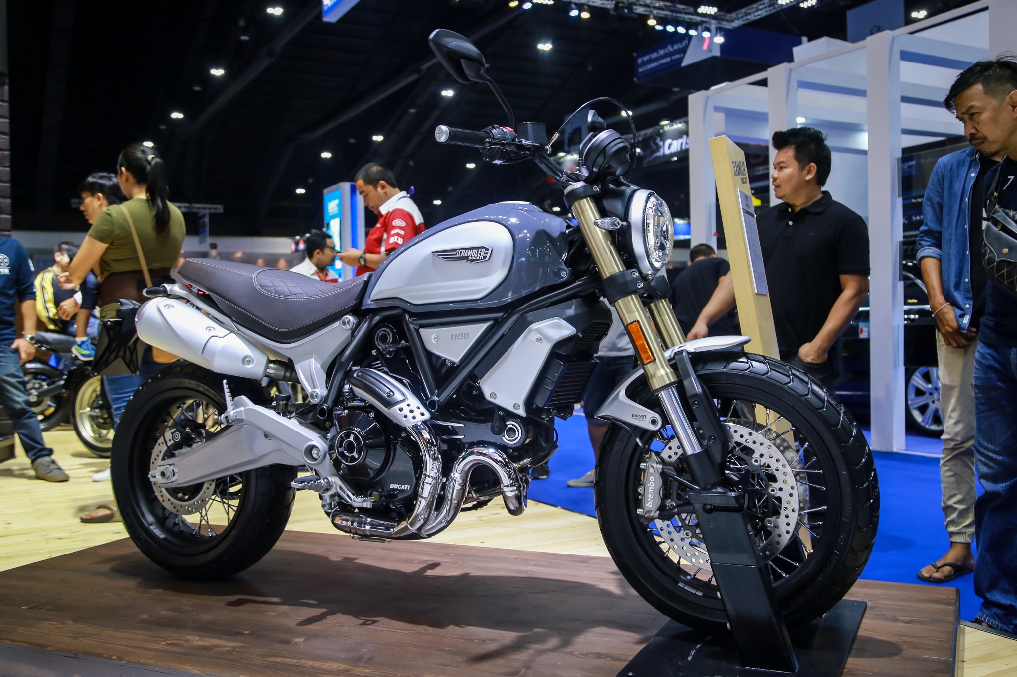Ducati Scrambler 1100 anh 1