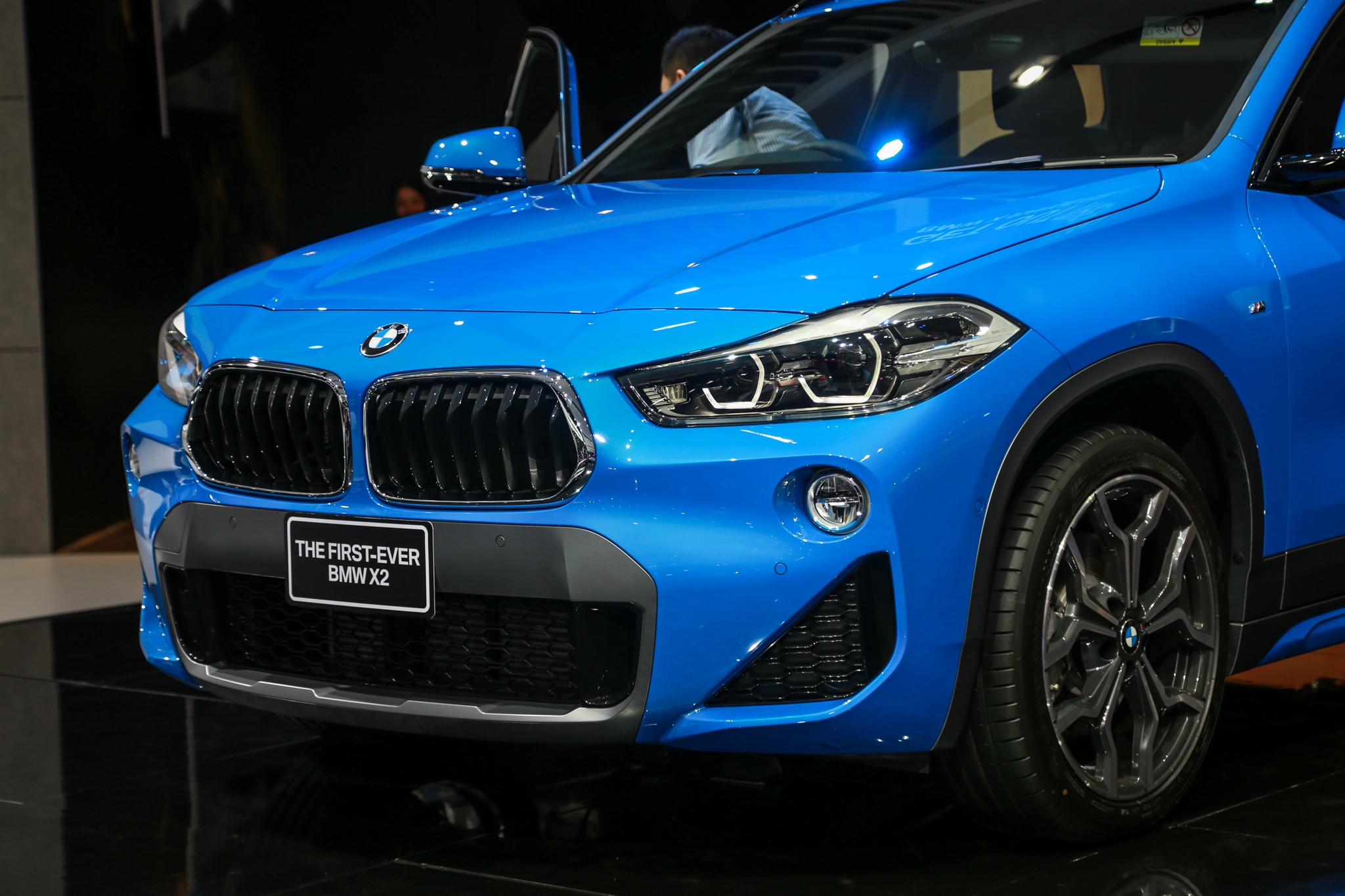 BMW ra mat X2 anh 3